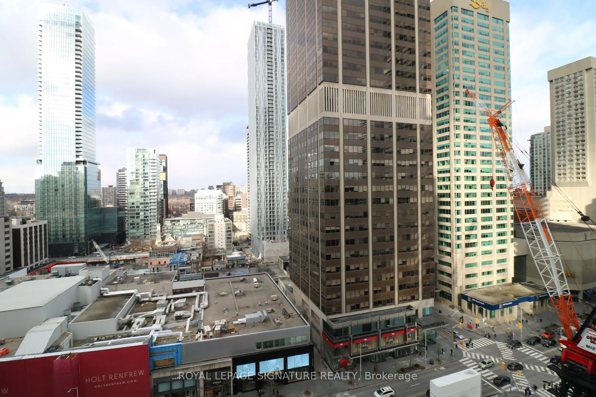 35 Balmuto Street, #1702