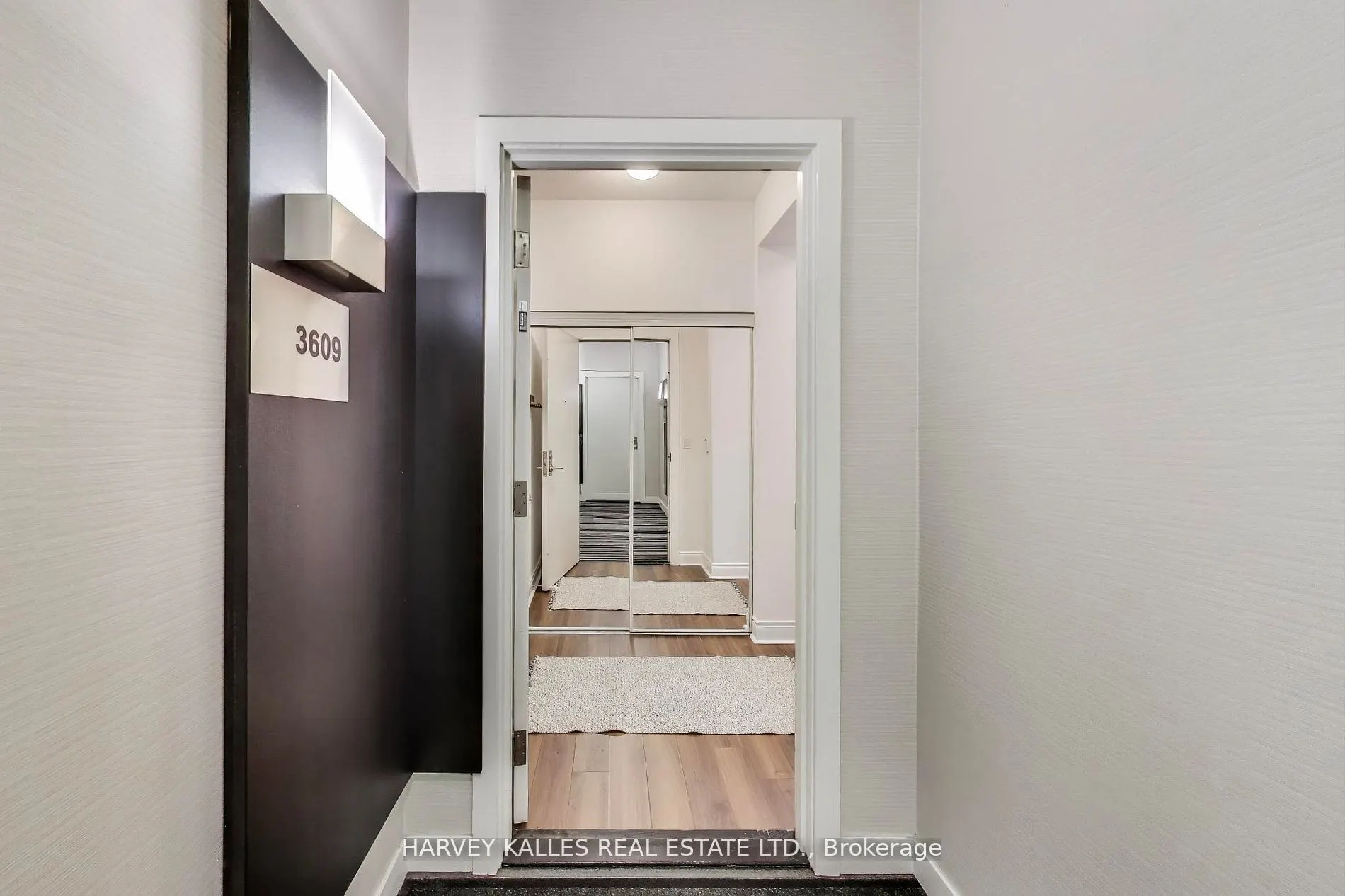 28 Ted Rogers Way, #3609