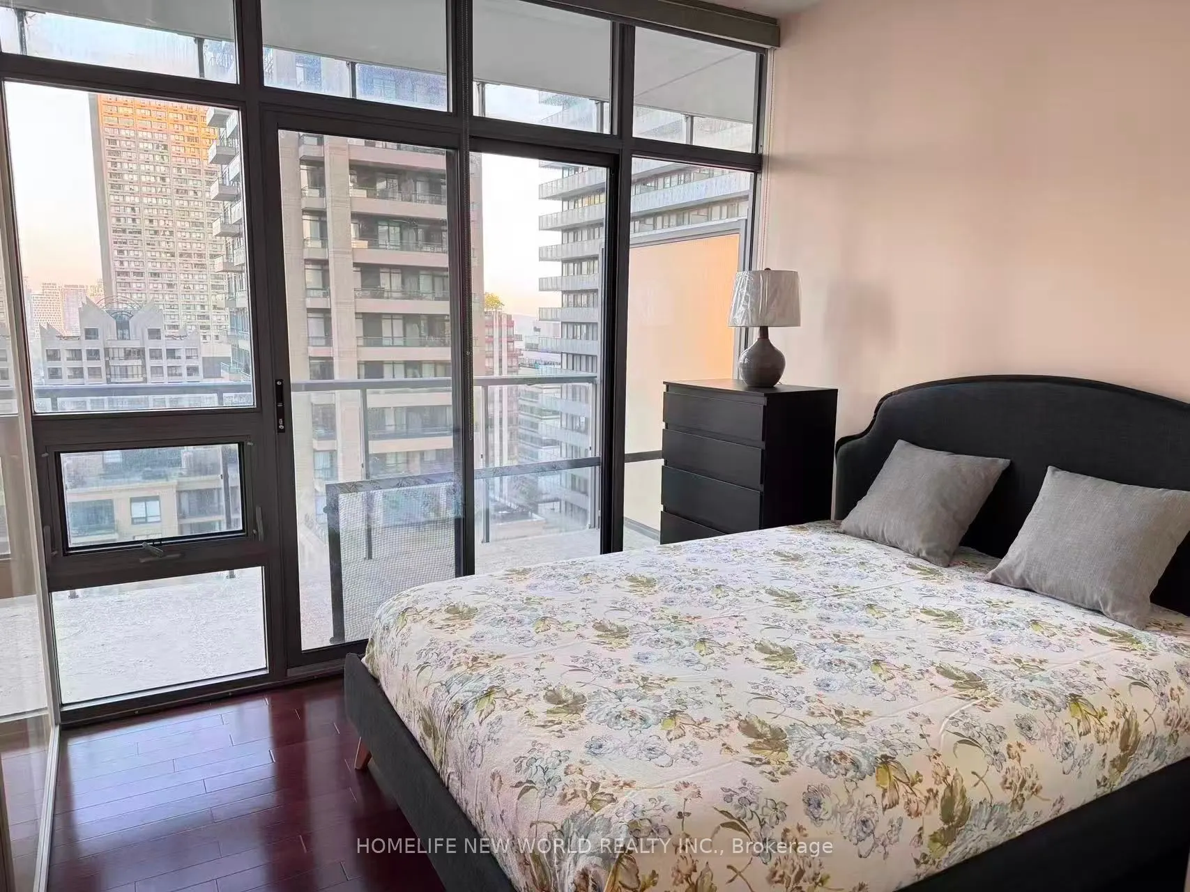 33 Charles Street E, #2109