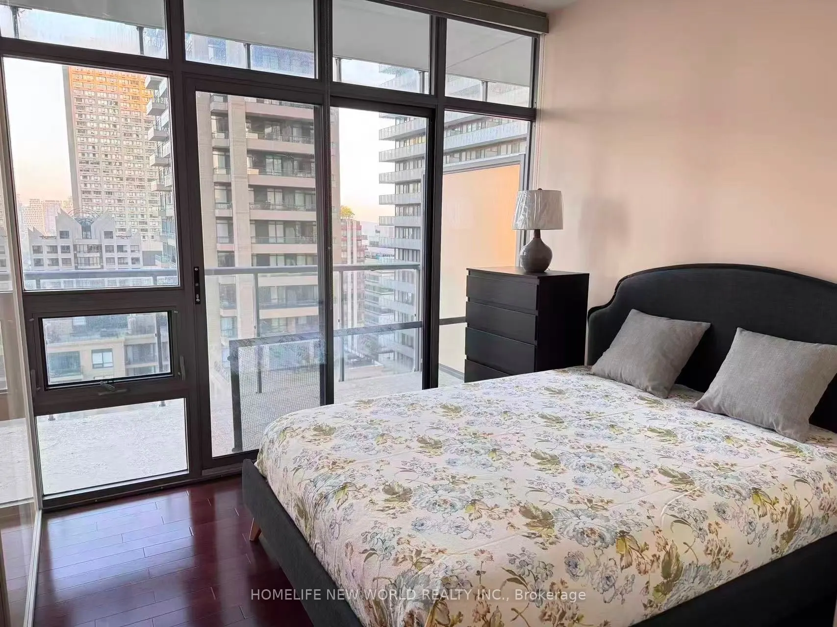 33 Charles Street E, #2109