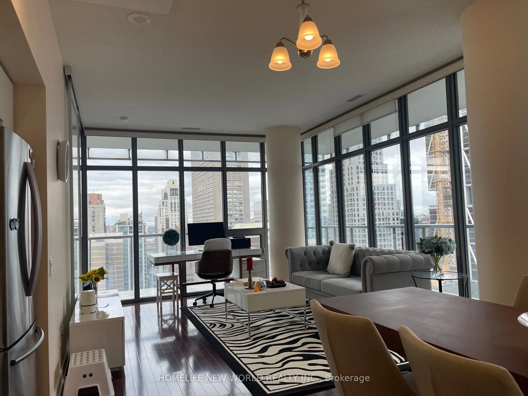 33 Charles Street E, #2109