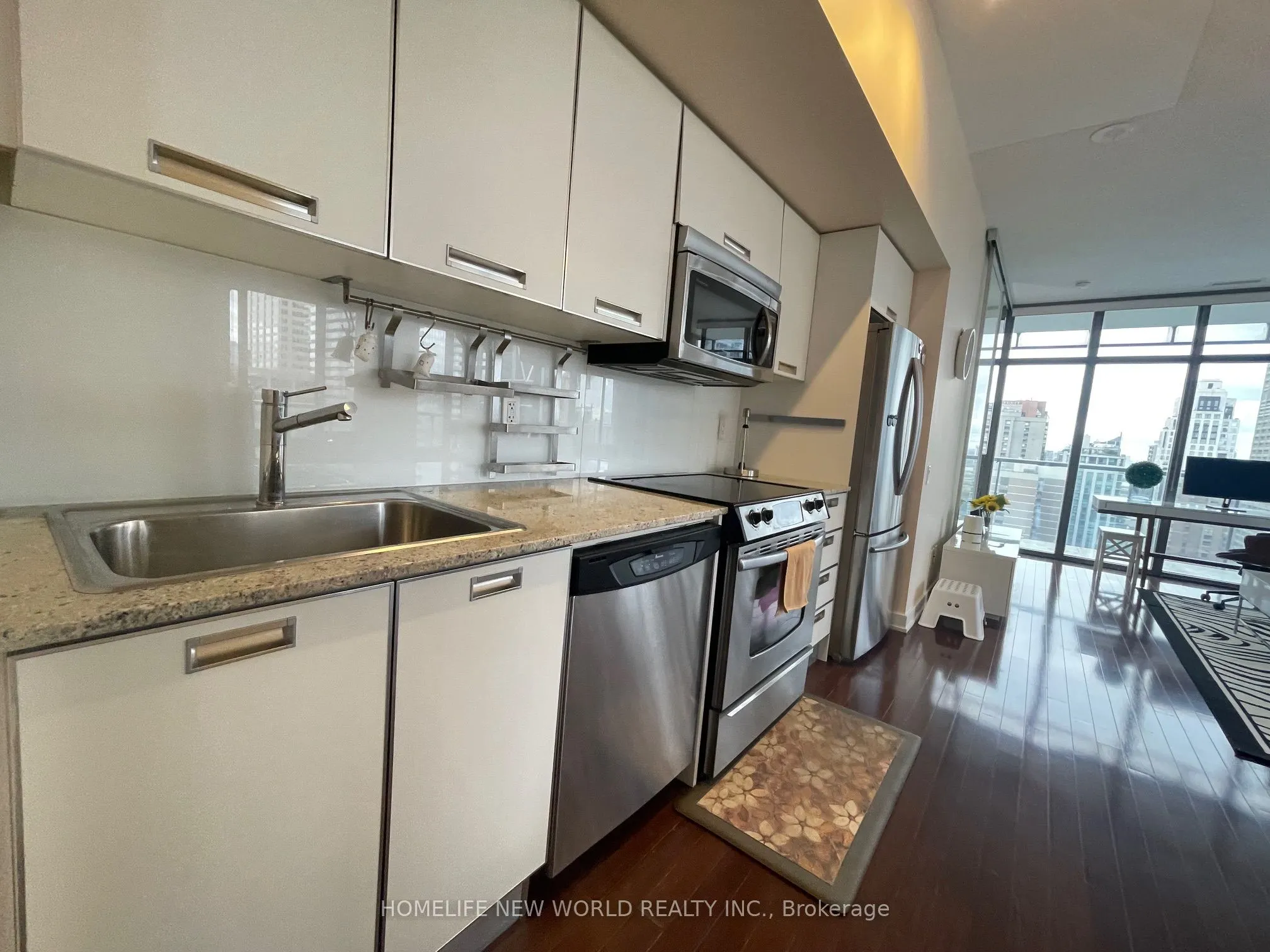 33 Charles Street E, #2109
