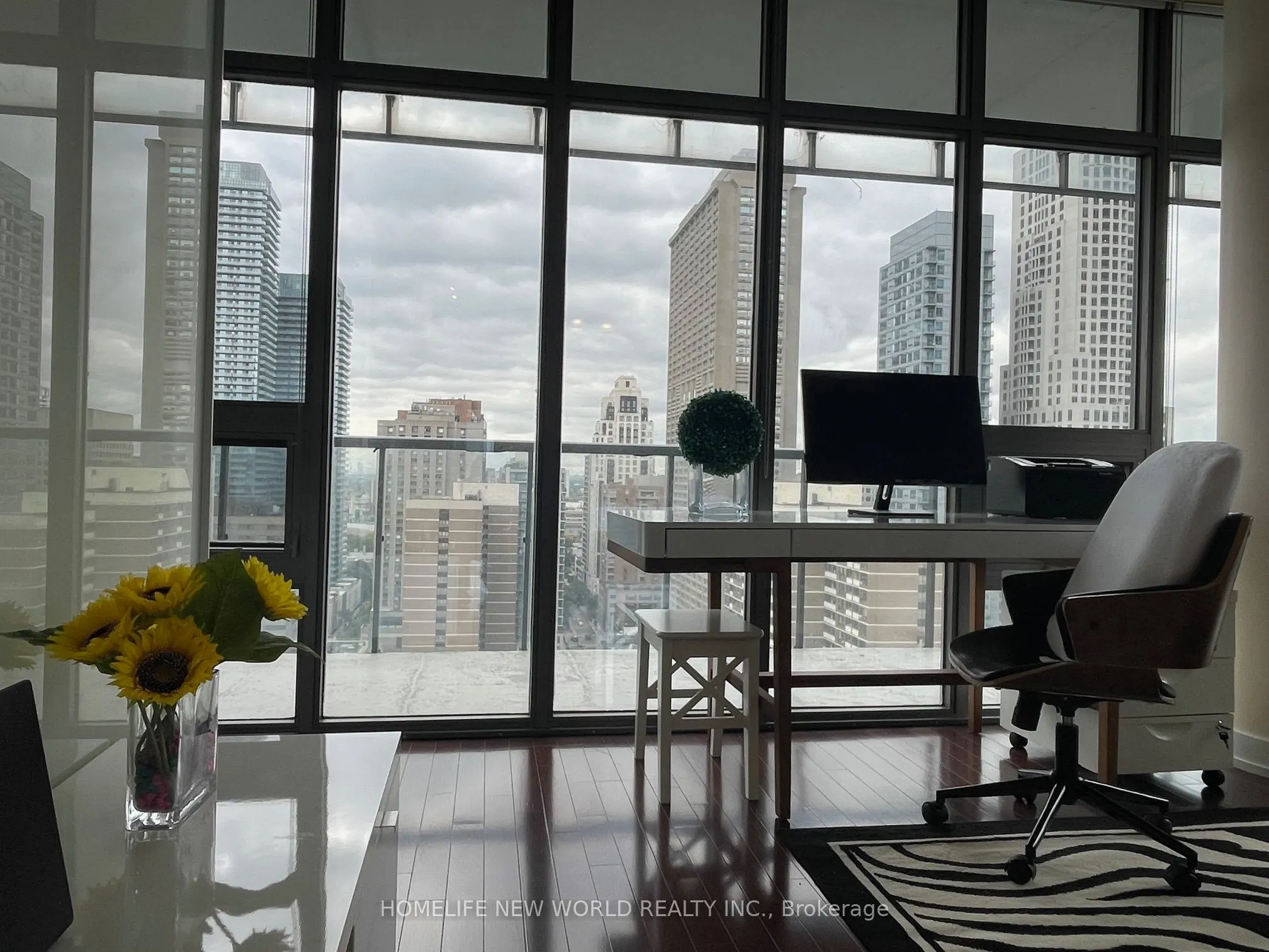 33 Charles Street E, #2109