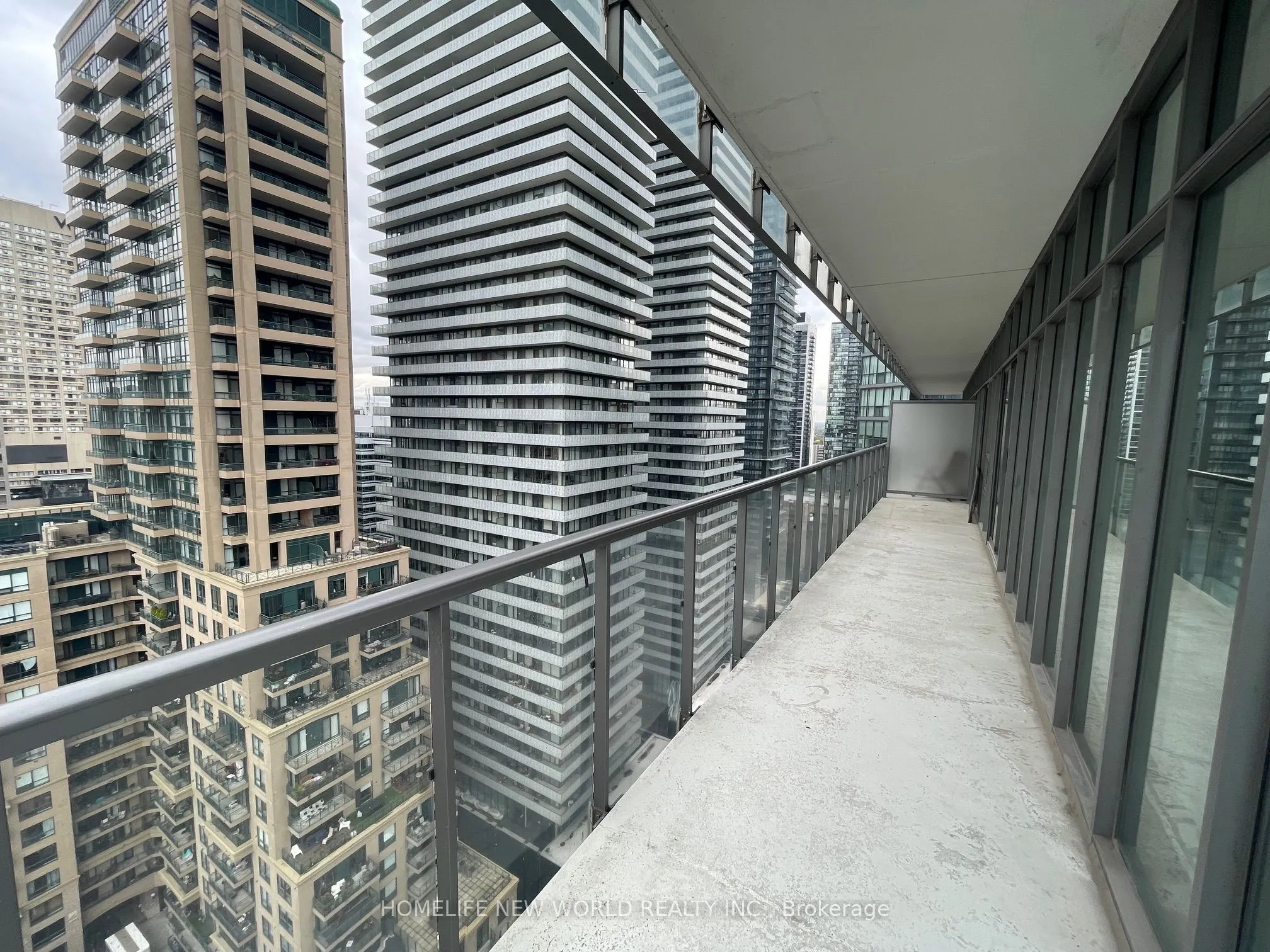 33 Charles Street E, #2109