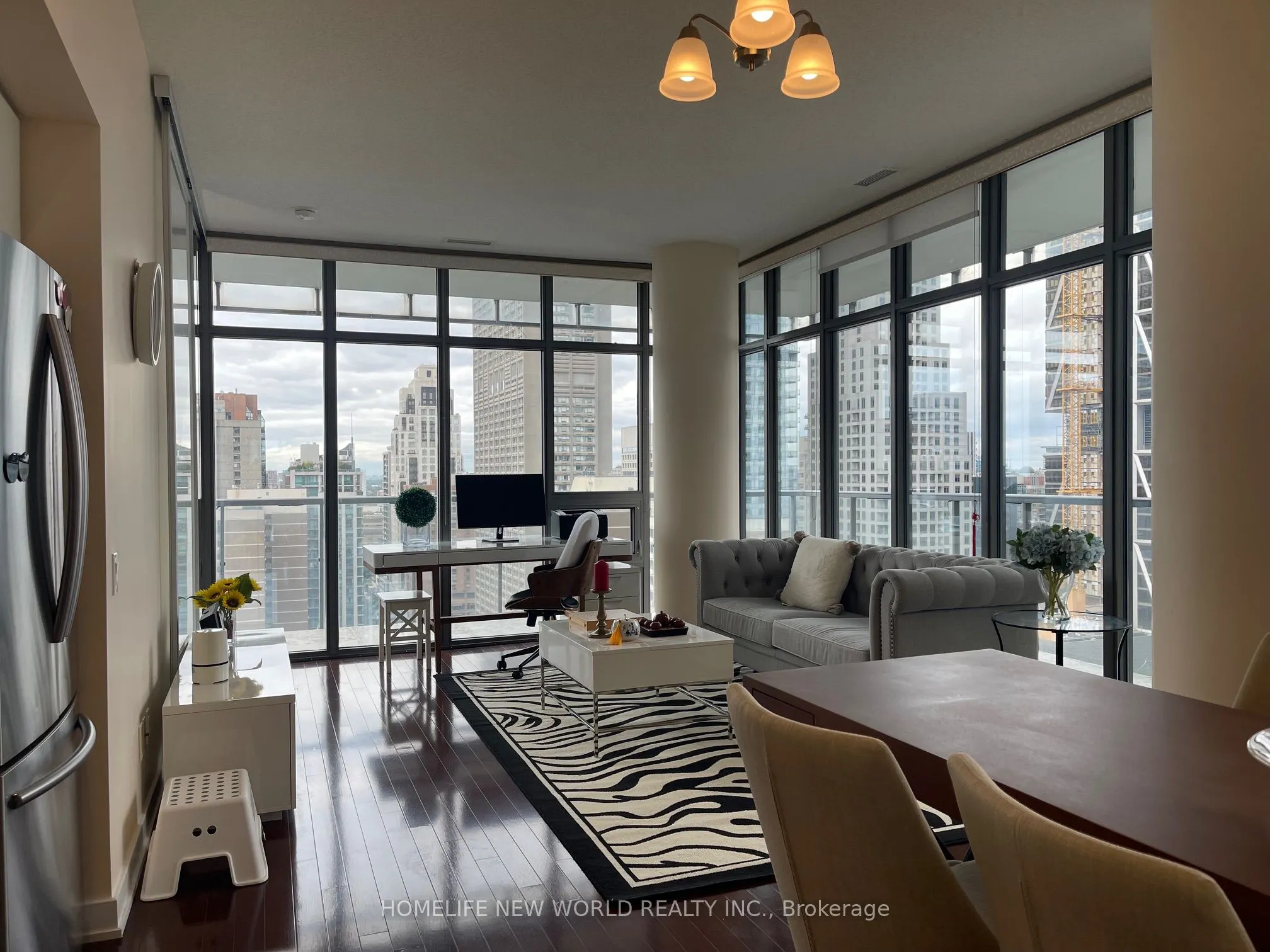 33 Charles Street E, #2109
