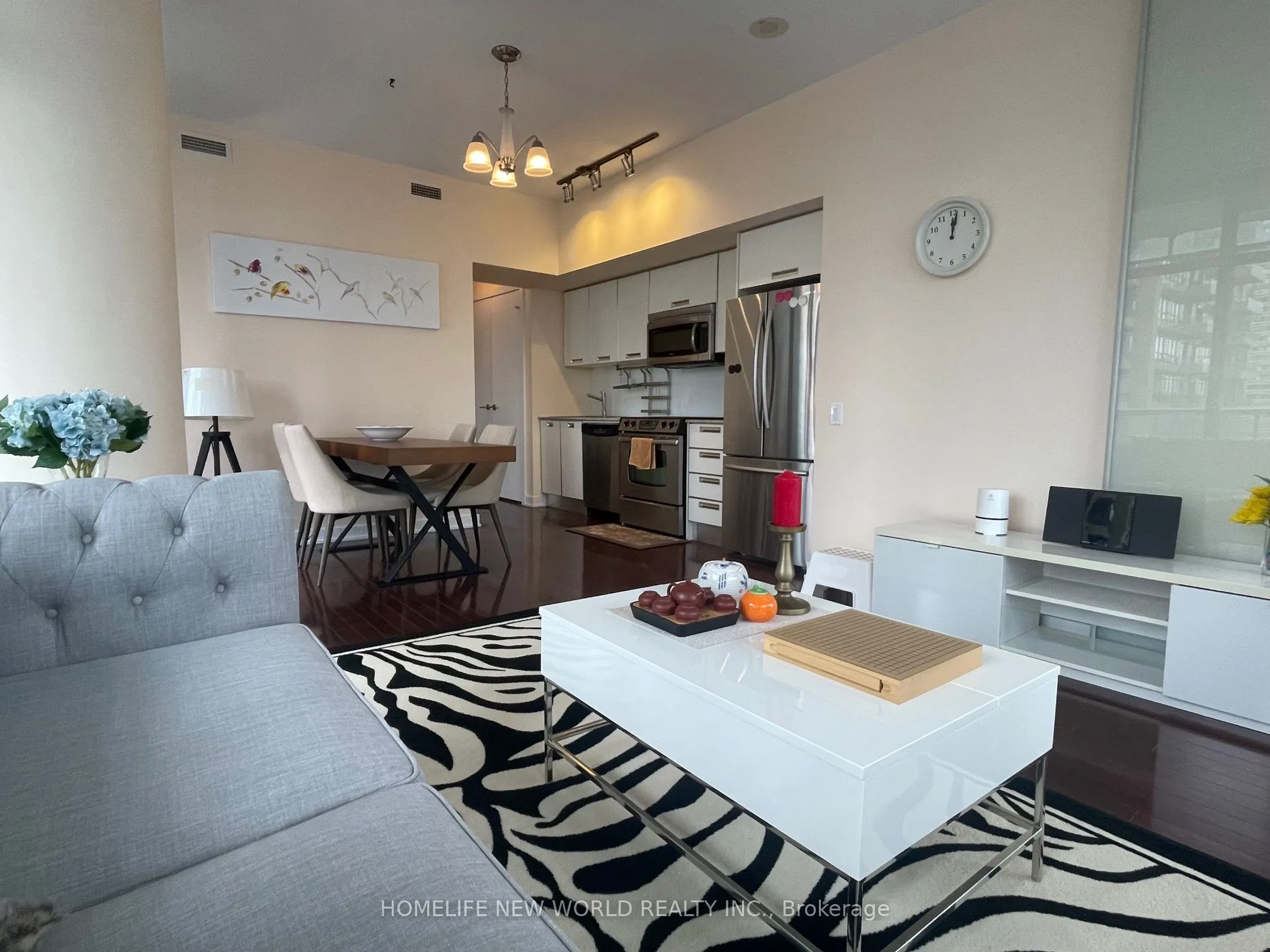 33 Charles Street E, #2109