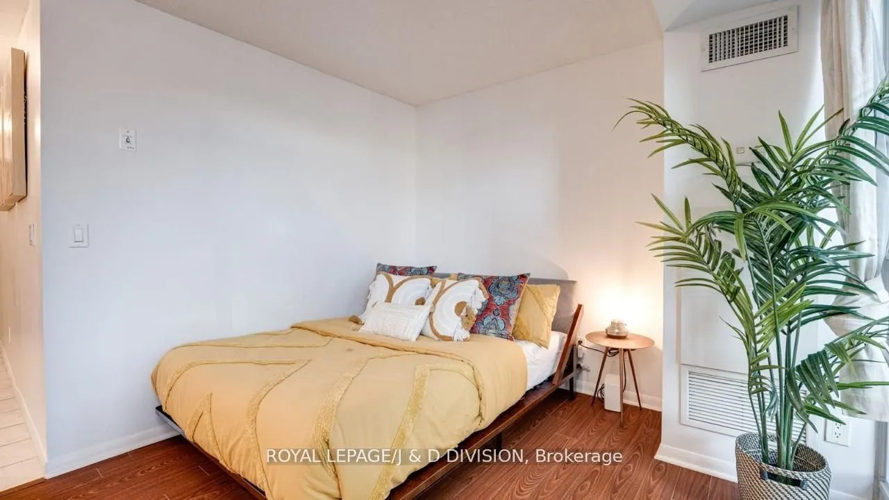 219 Fort York Boulevard, #615