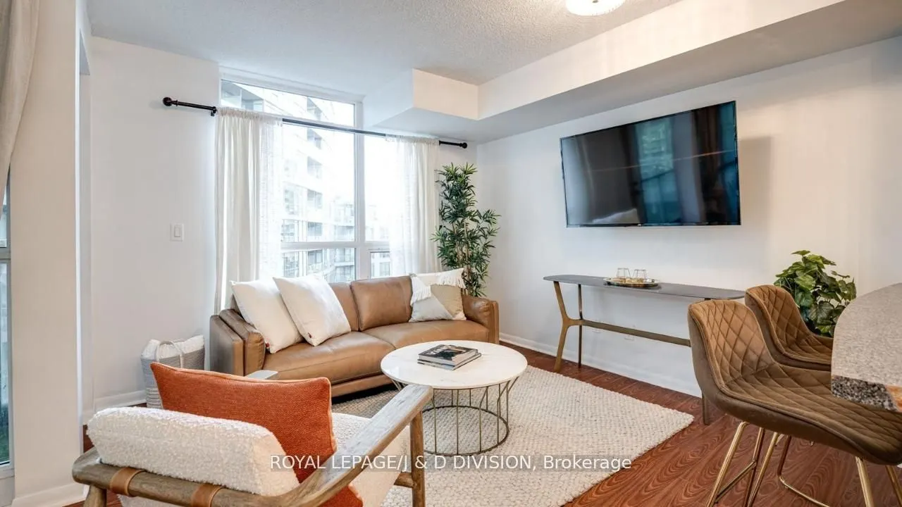 219 Fort York Boulevard, #615