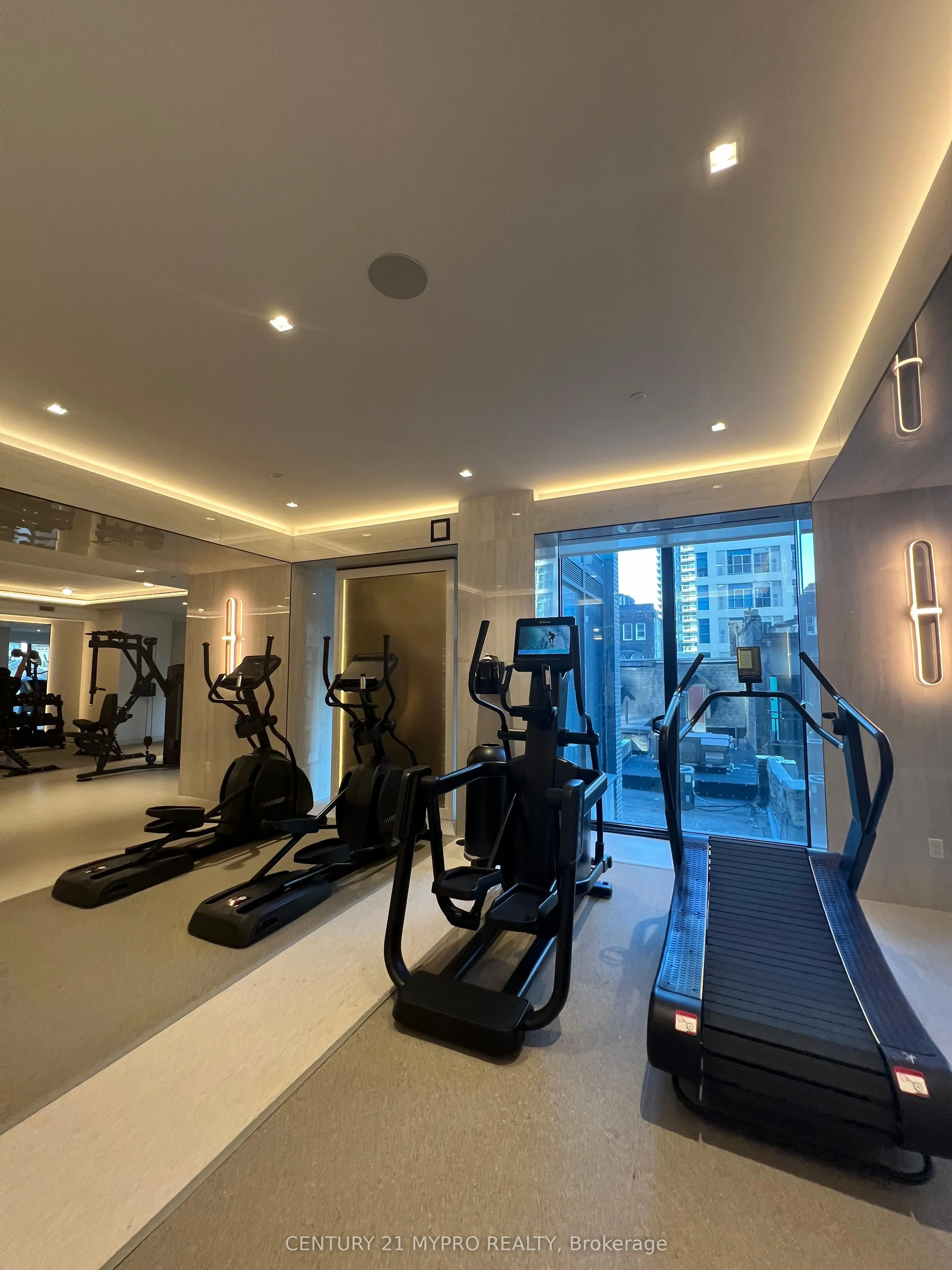 8 Wellesley Street W, #3616