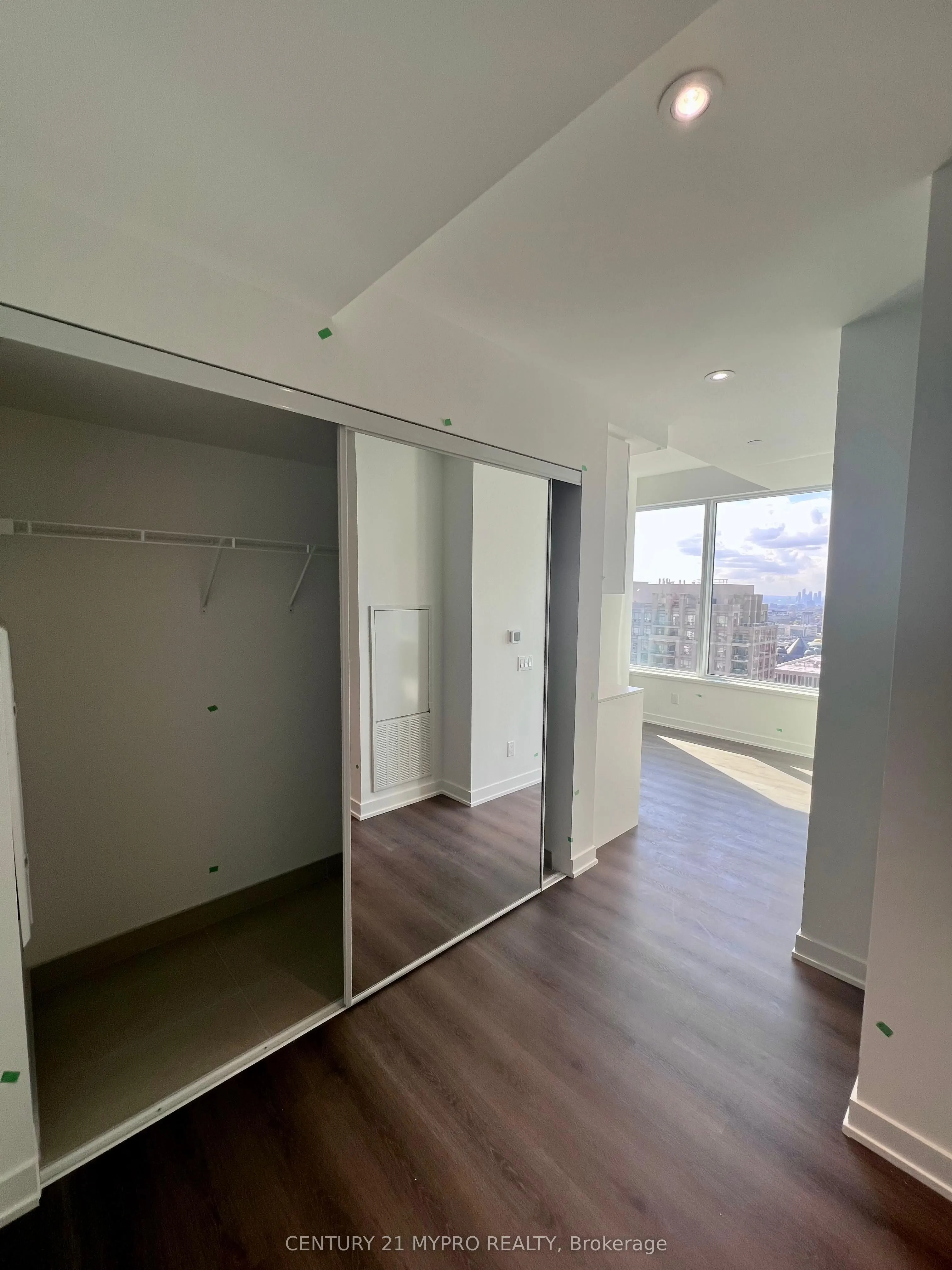 8 Wellesley Street W, #3616