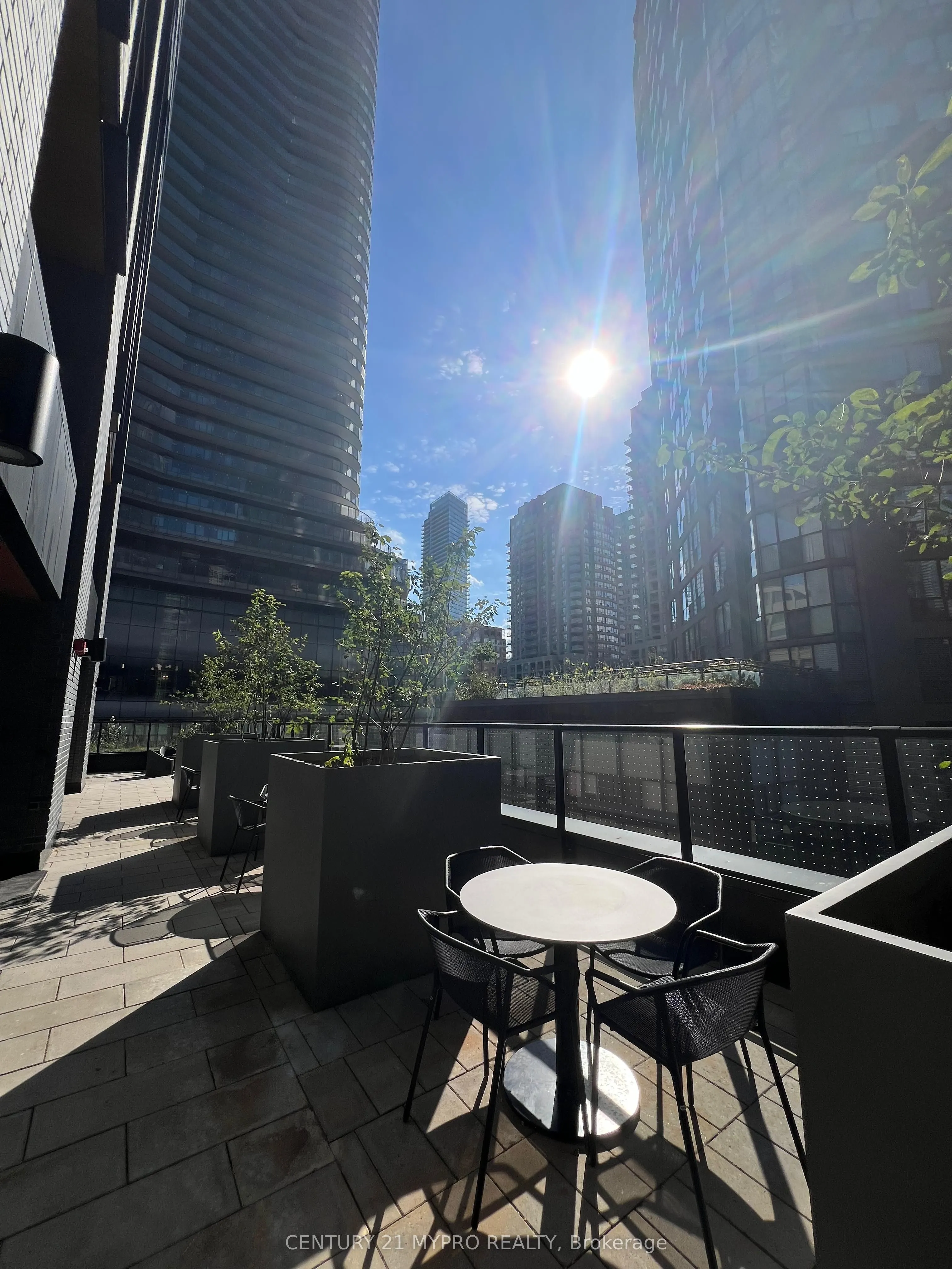 8 Wellesley Street W, #3616