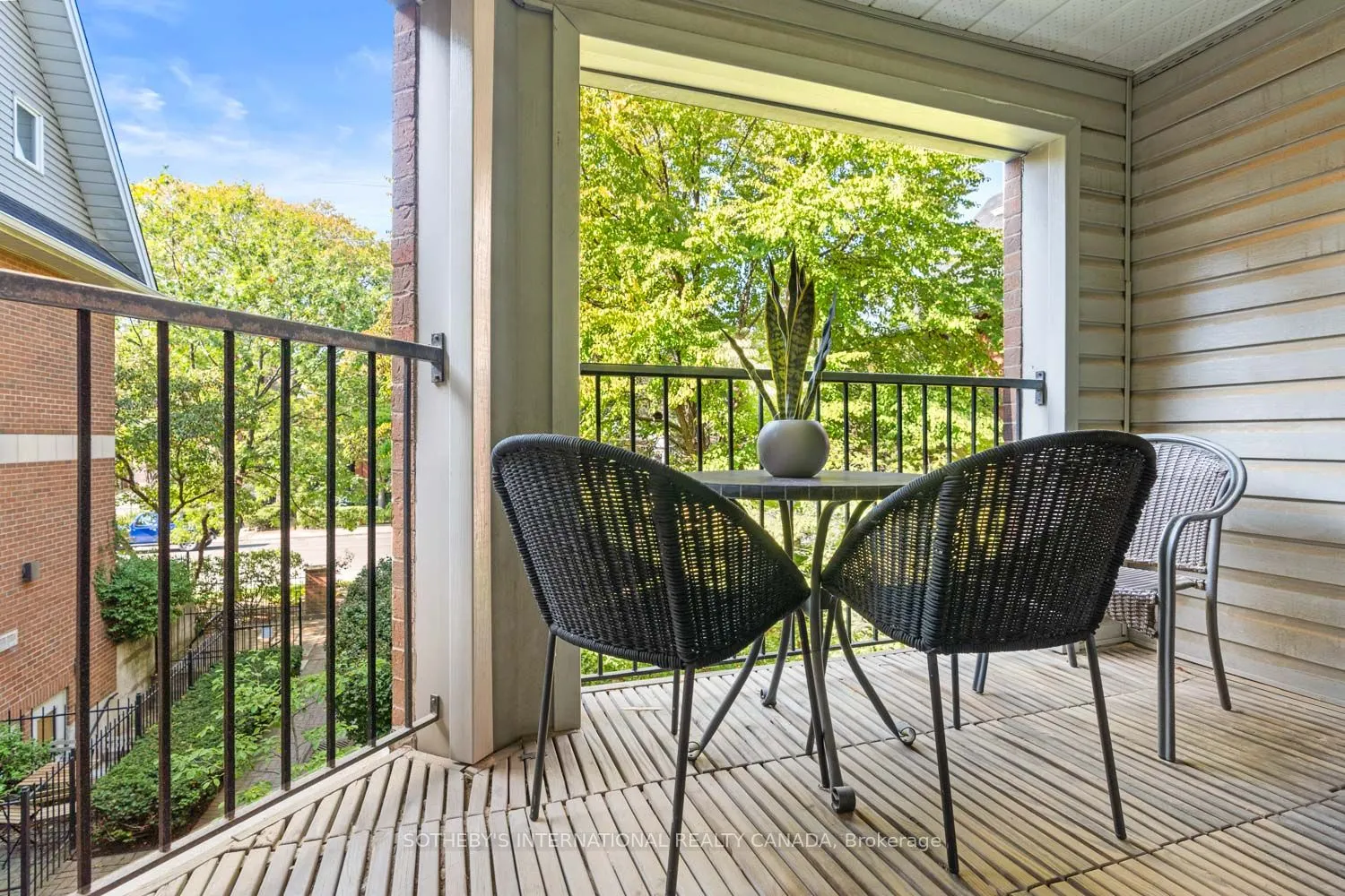 217 St. George Street, #6