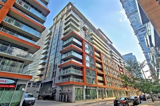 21 Nelson Street, #731