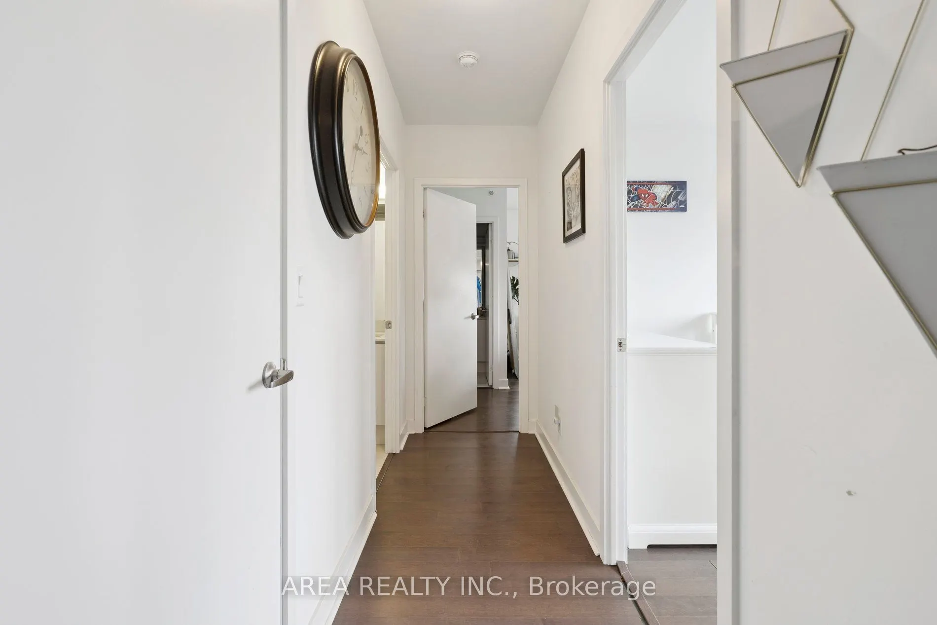 58 Orchard View Boulevard, #1910