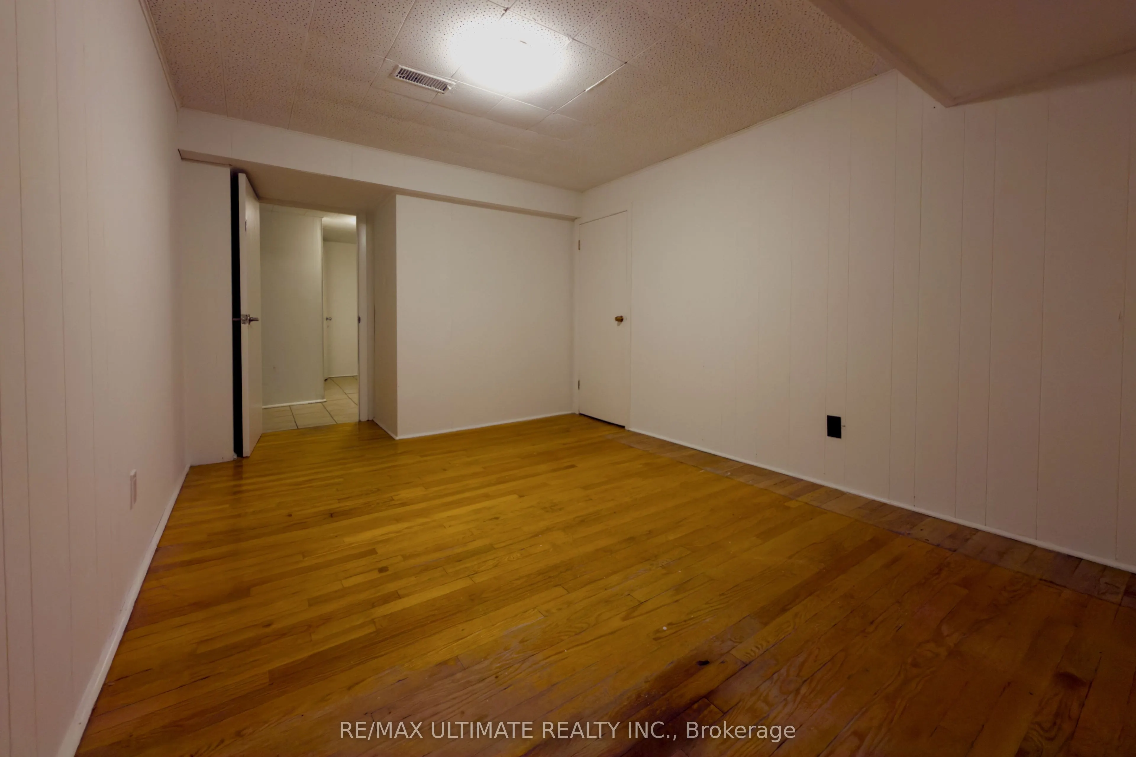 110 De Quincy Boulevard
