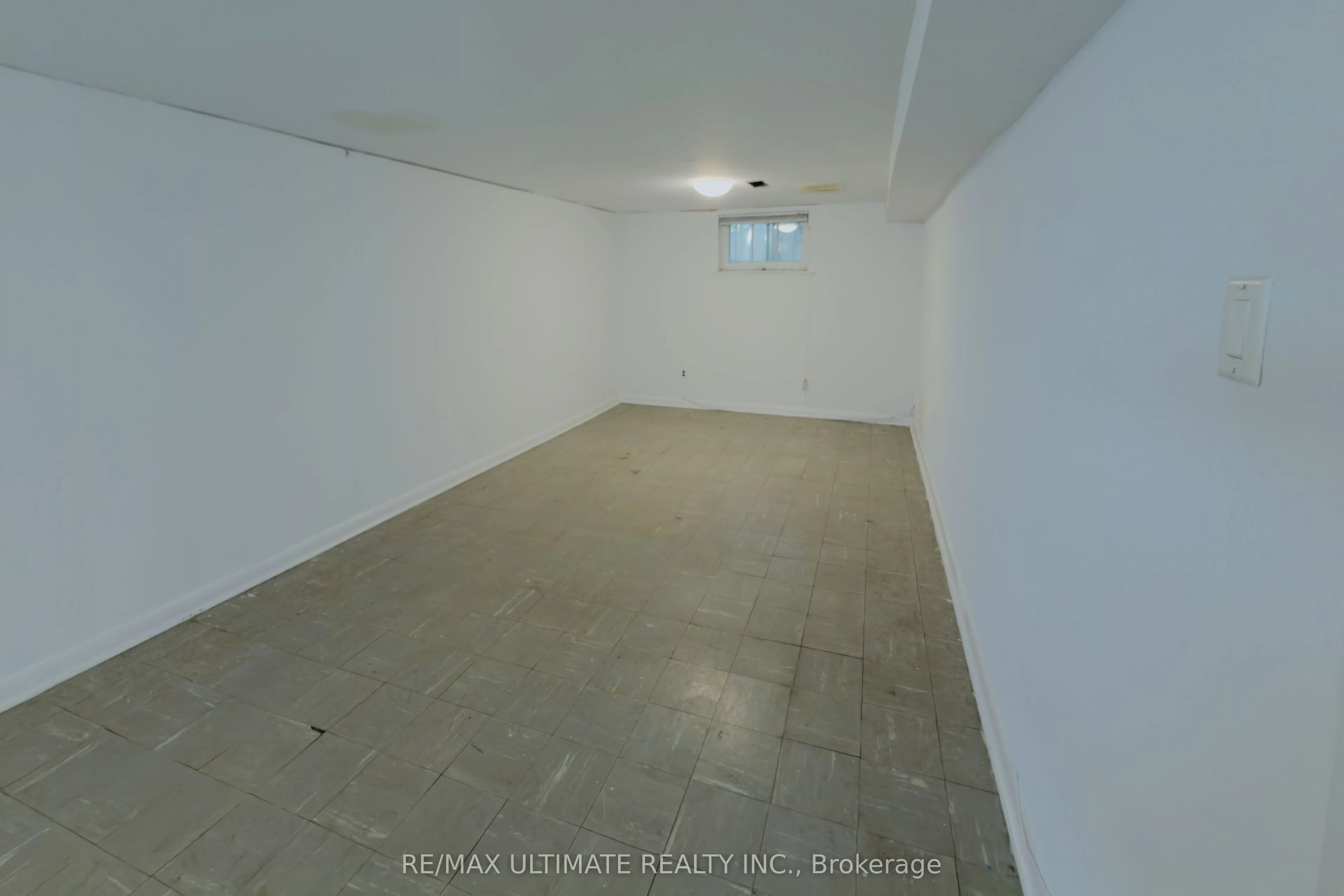 110 De Quincy Boulevard
