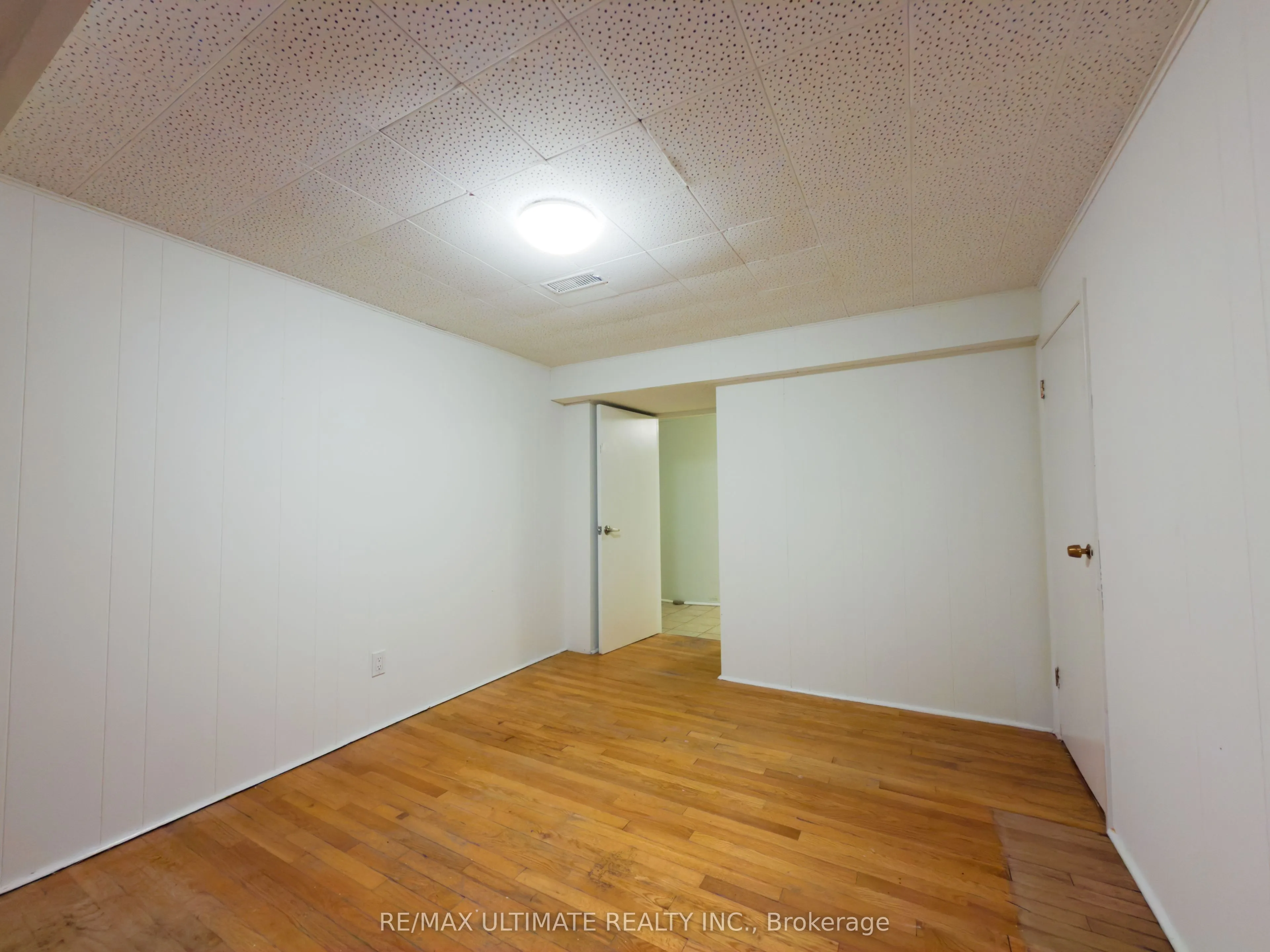 110 De Quincy Boulevard