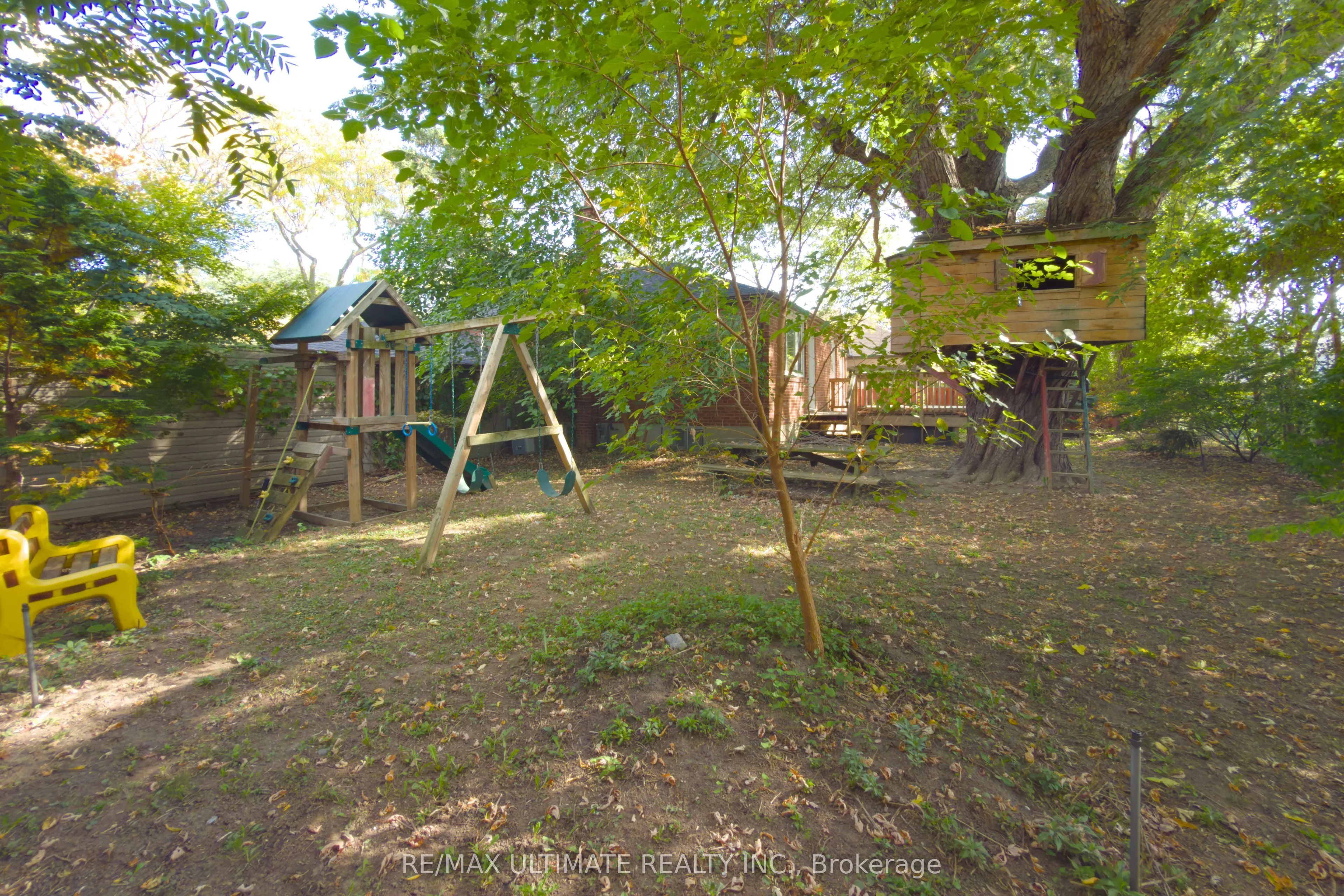 110 De Quincy Boulevard