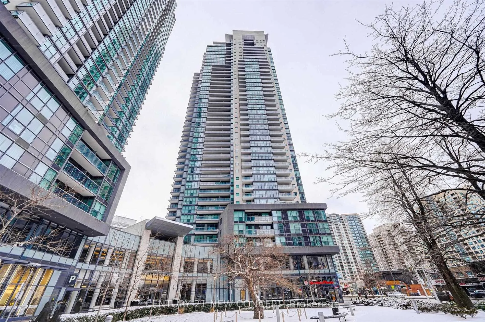 5168 Yonge Street W, #1811
