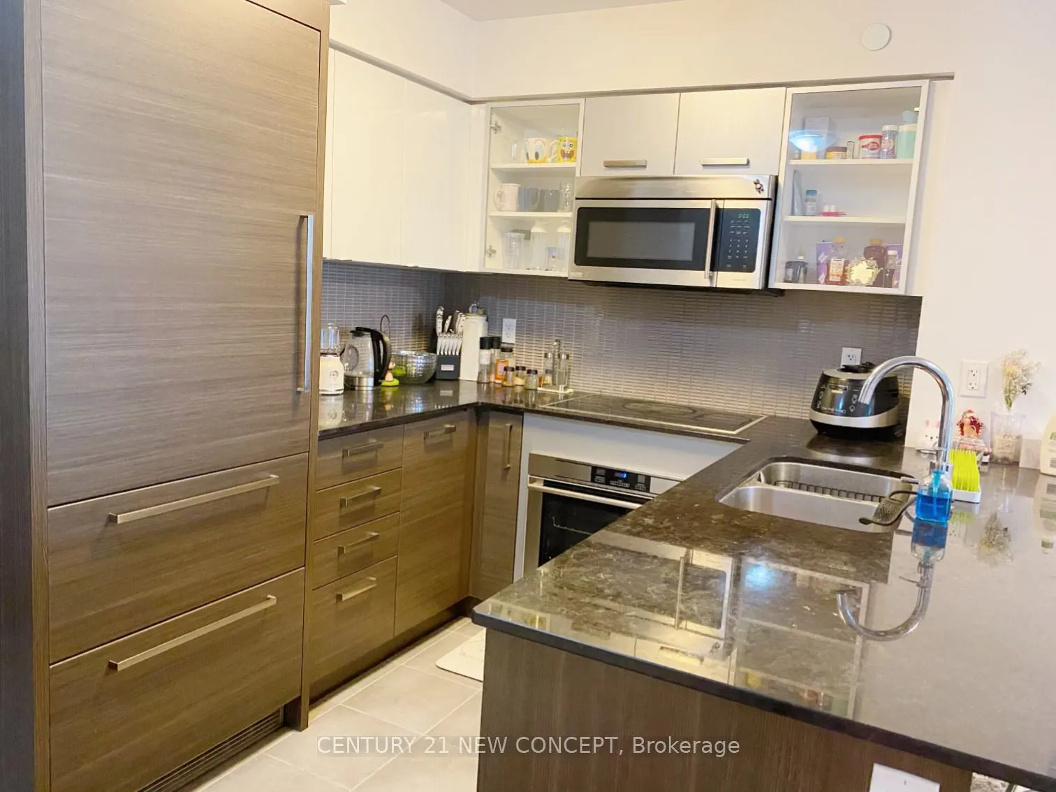 5168 Yonge Street W, #1811
