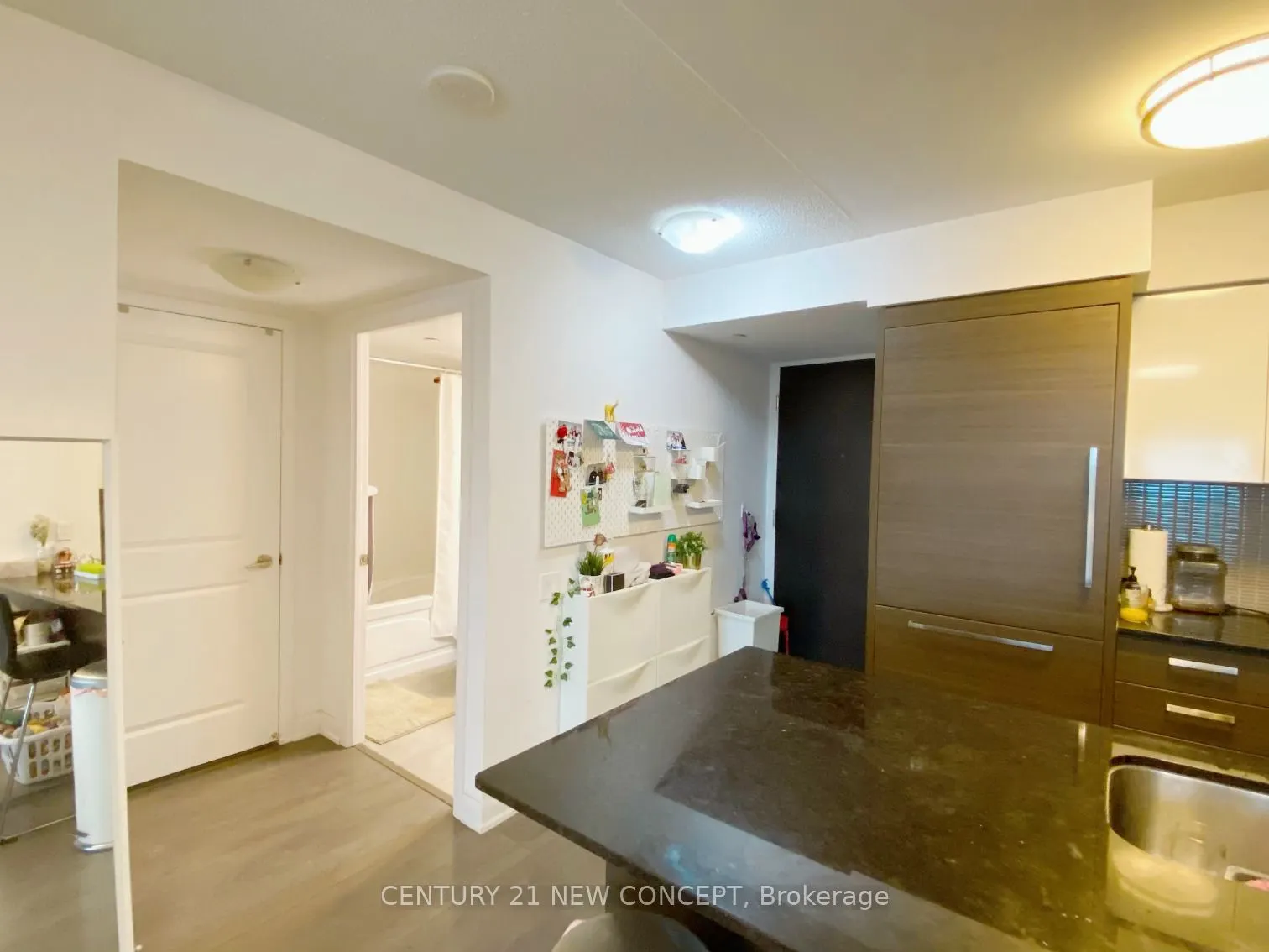 5168 Yonge Street W, #1811