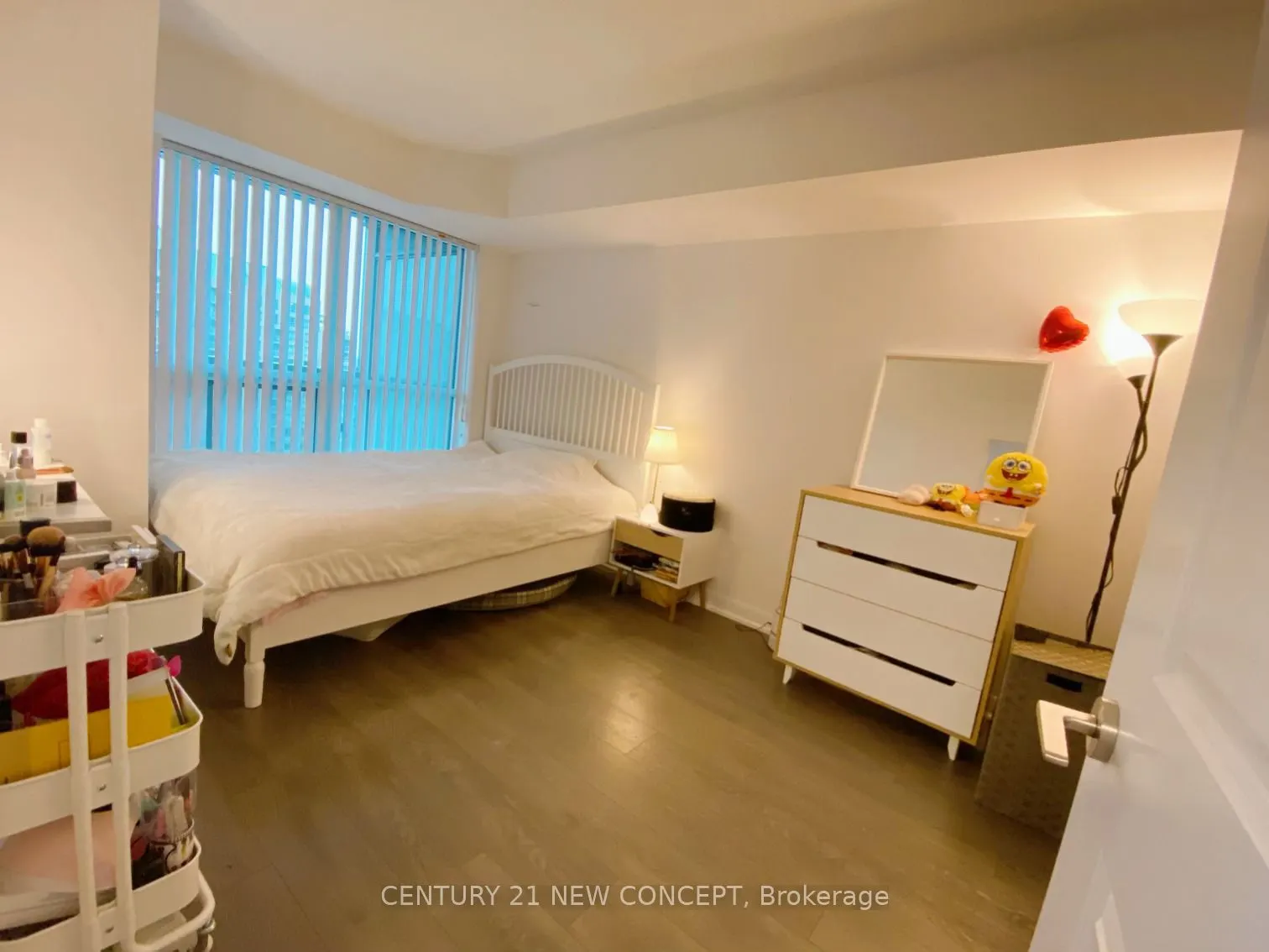 5168 Yonge Street W, #1811