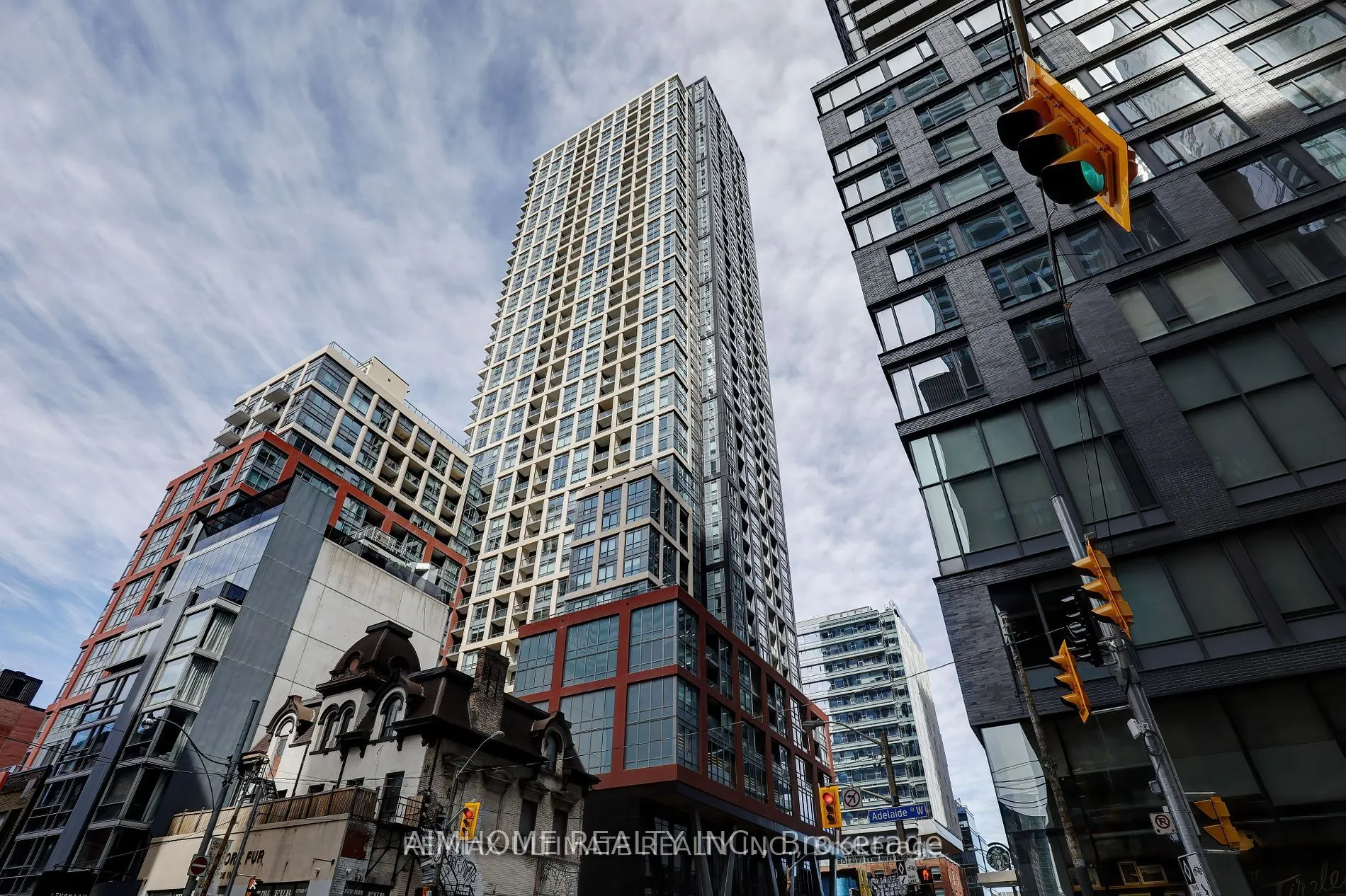 108 PETER Street, #1721