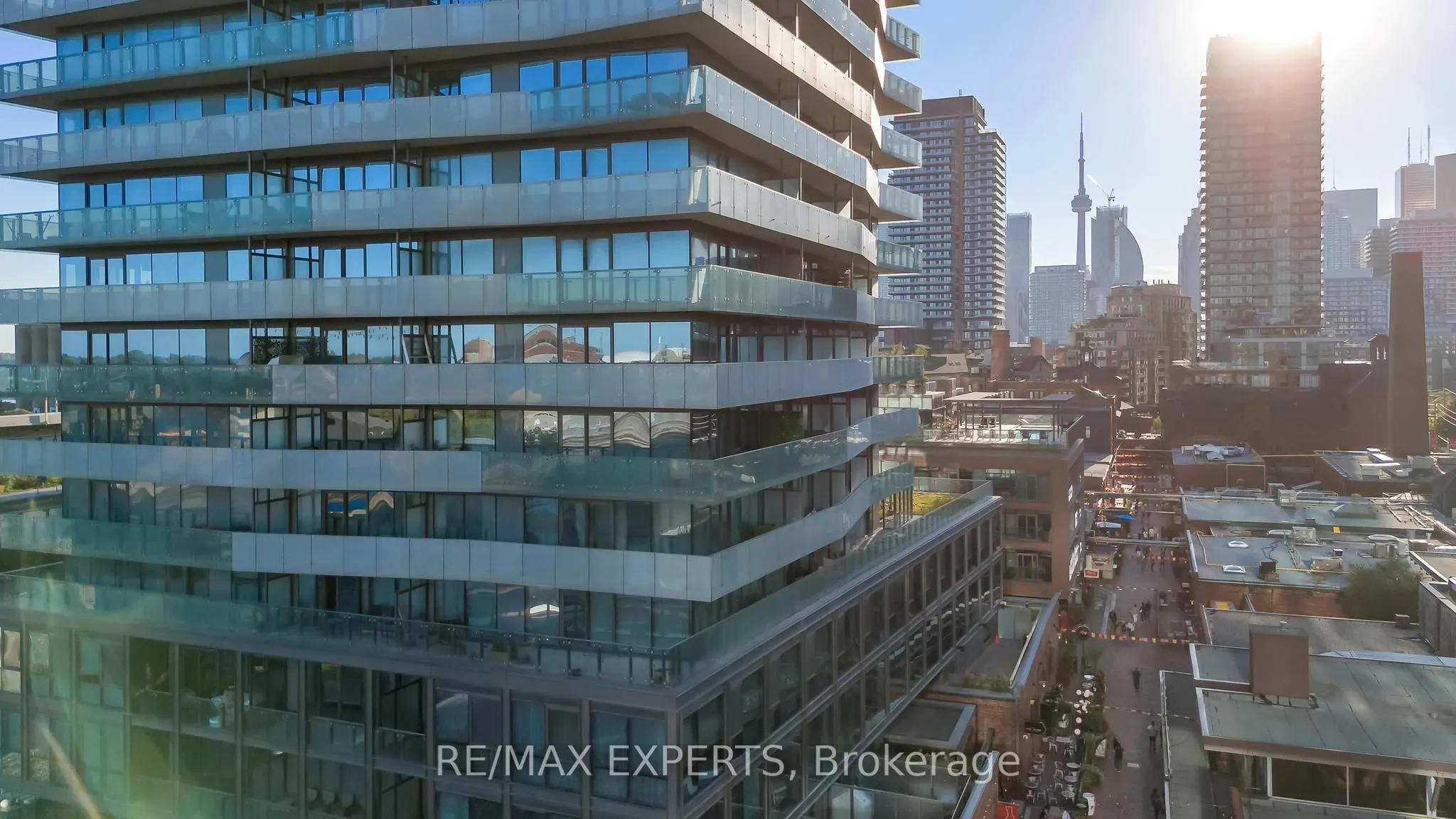 390 Cherry Street, #302