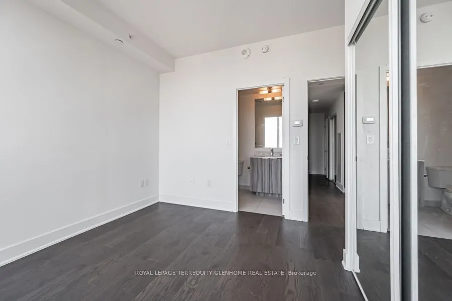 955 Bay Street, #3106