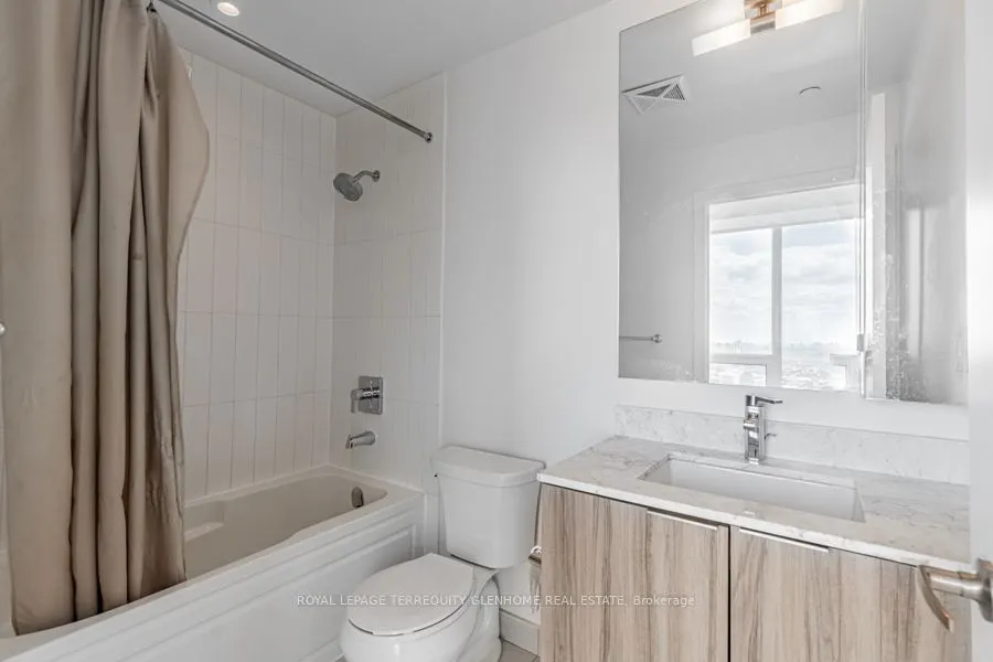 955 Bay Street, #3106