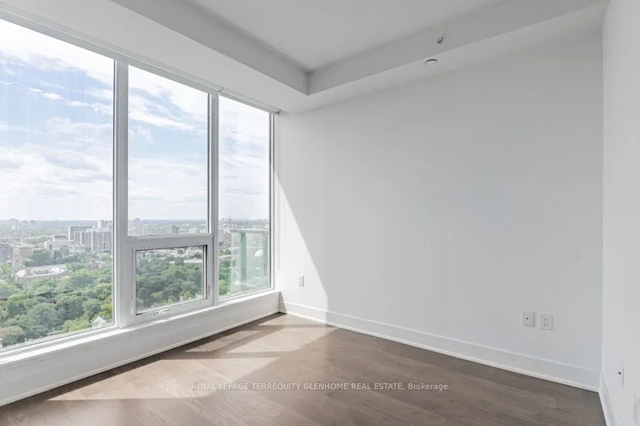 955 Bay Street, #3106