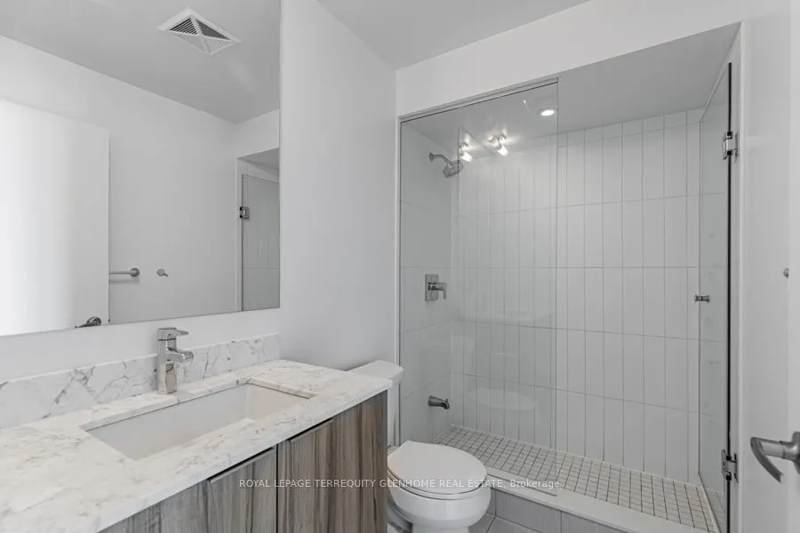 955 Bay Street, #3106