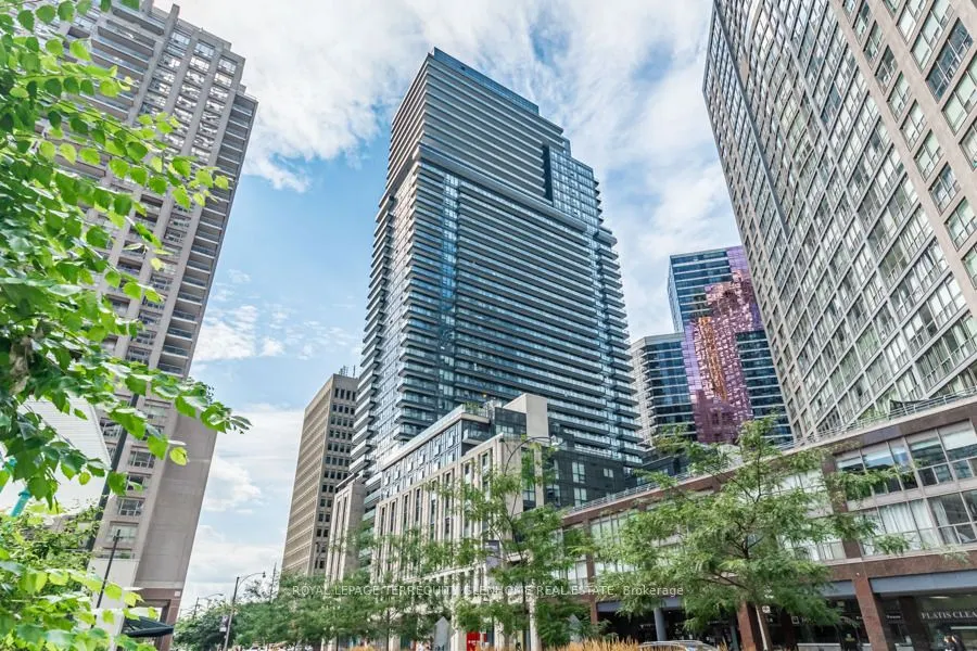 955 Bay Street, #3106