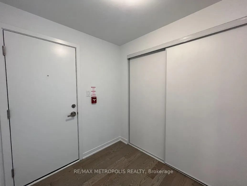 8 Marquette Avenue, #3