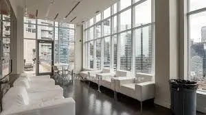 126 Simcoe Street, #1303