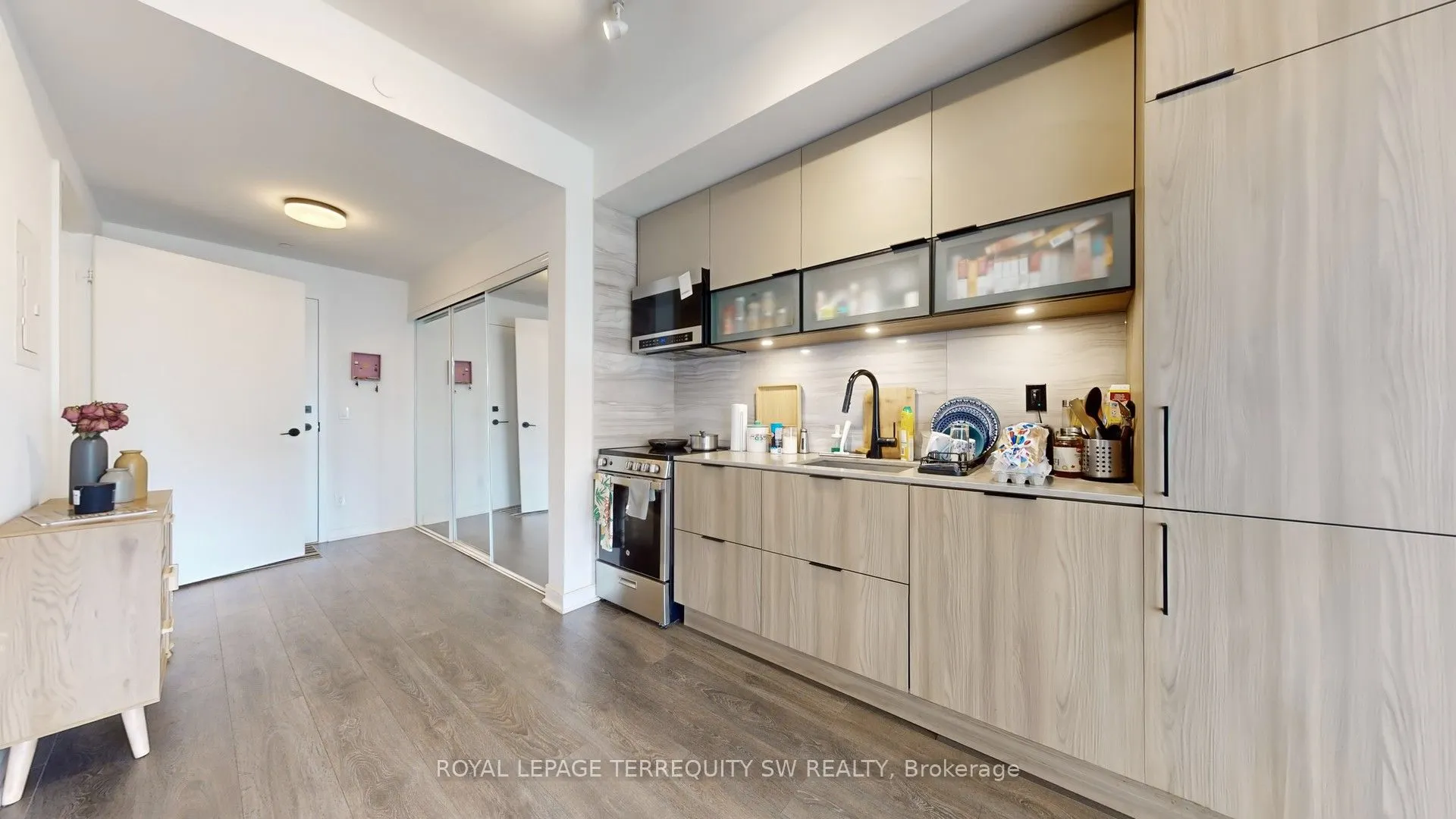 35 Rolling Mills Road, #N815