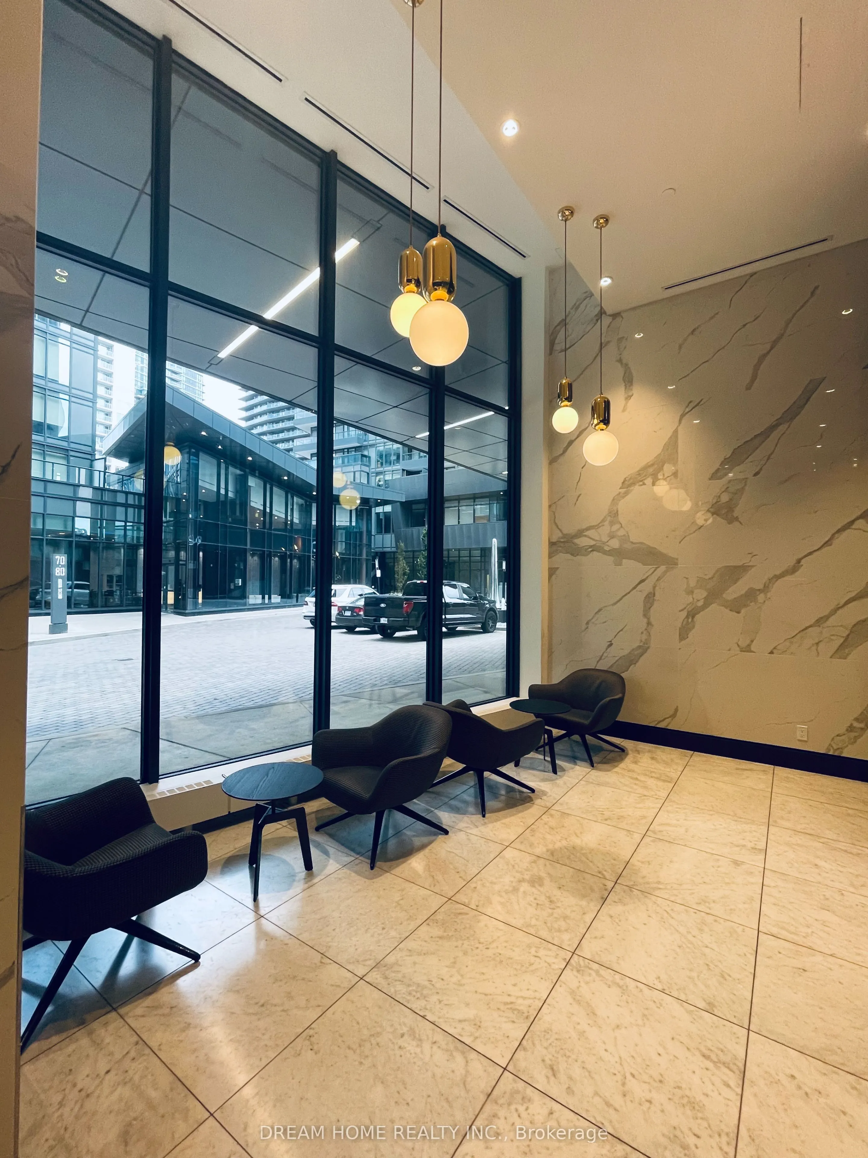90 Queens Wharf Road, #811