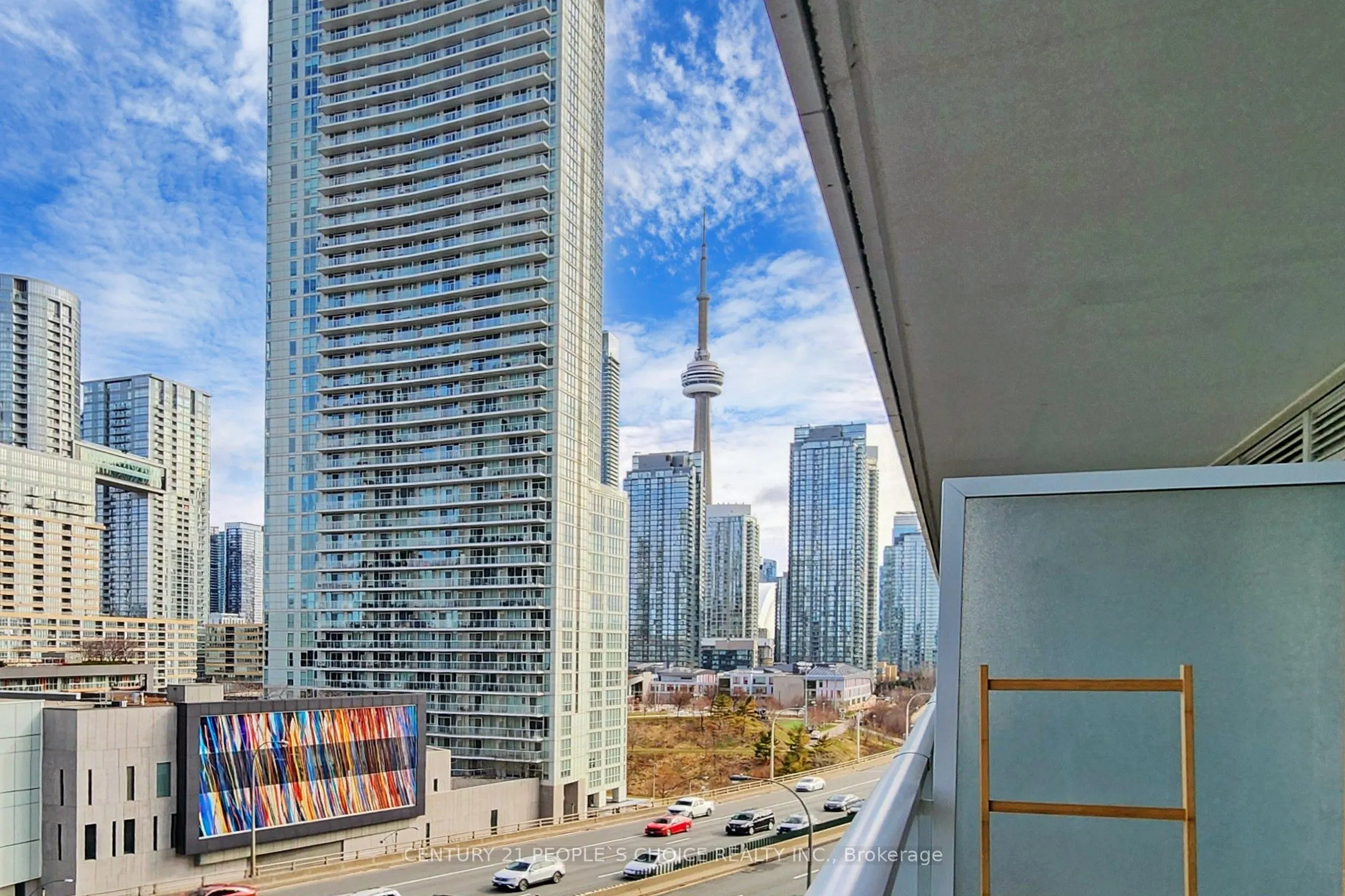 17 Bathurst Street, #1006