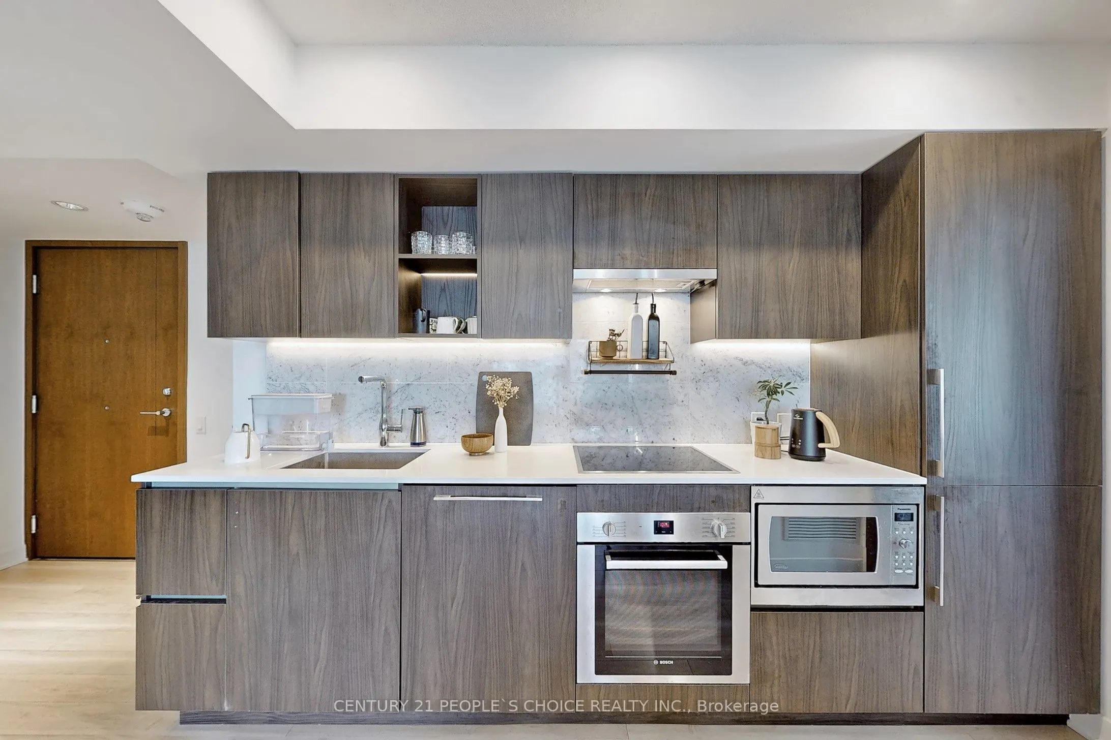 17 Bathurst Street, #1006