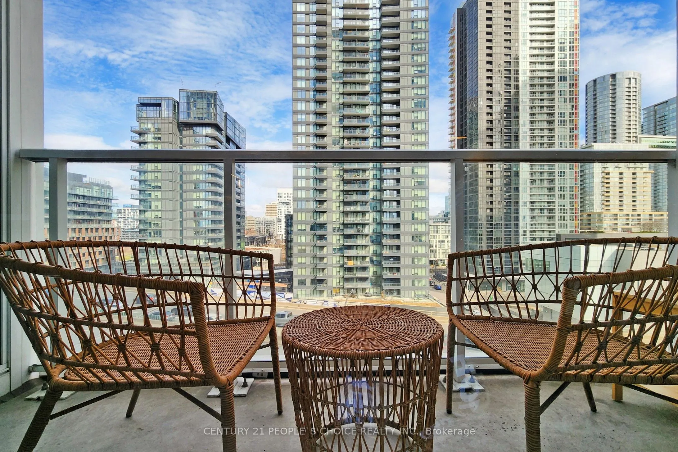 17 Bathurst Street, #1006