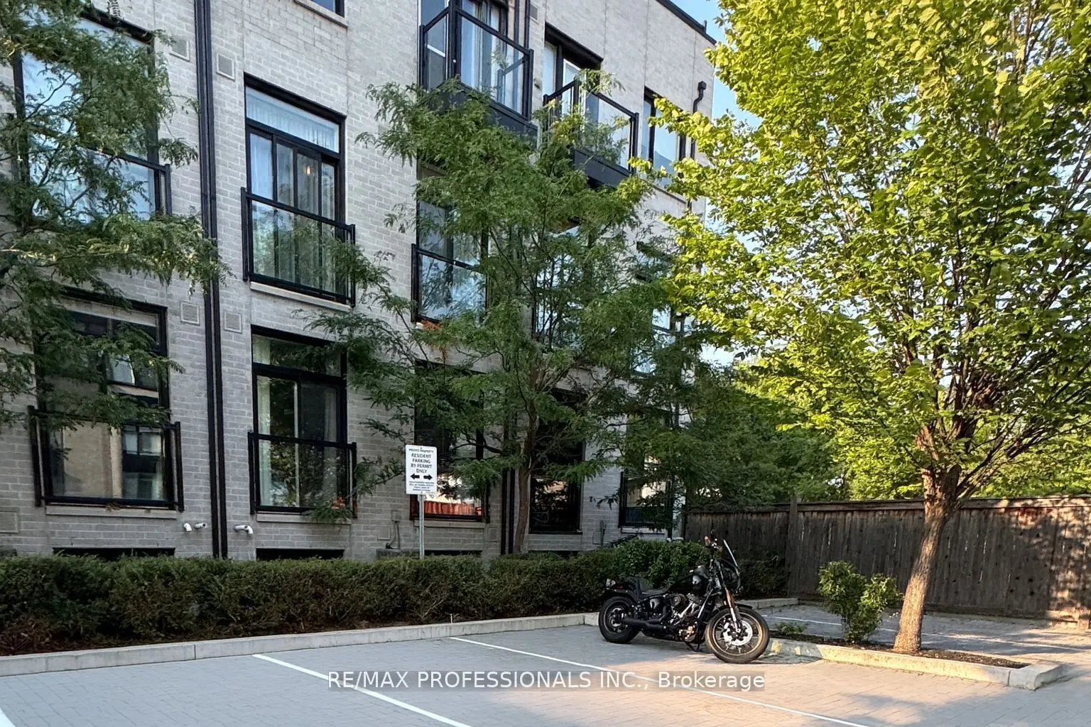 31 Florence Street, #4
