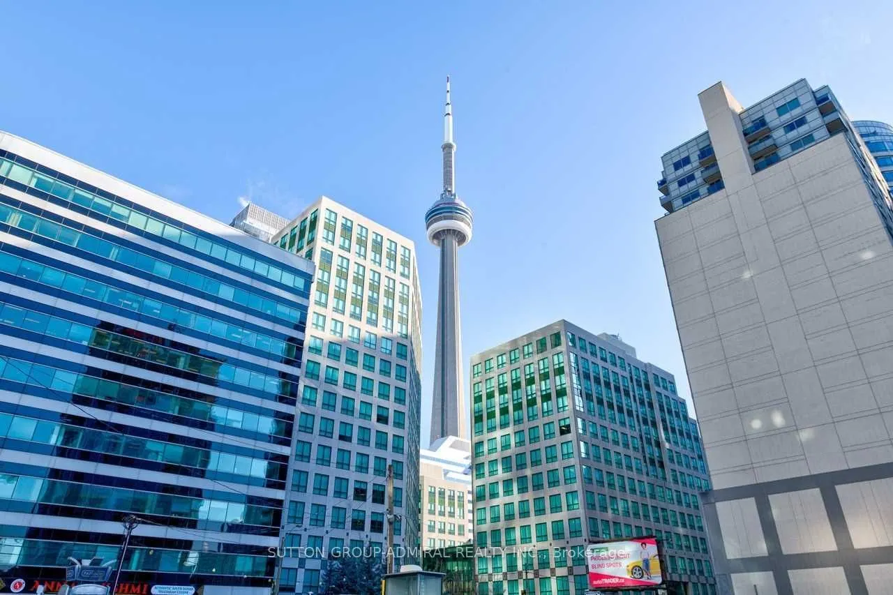 350 Wellington Street W, #201