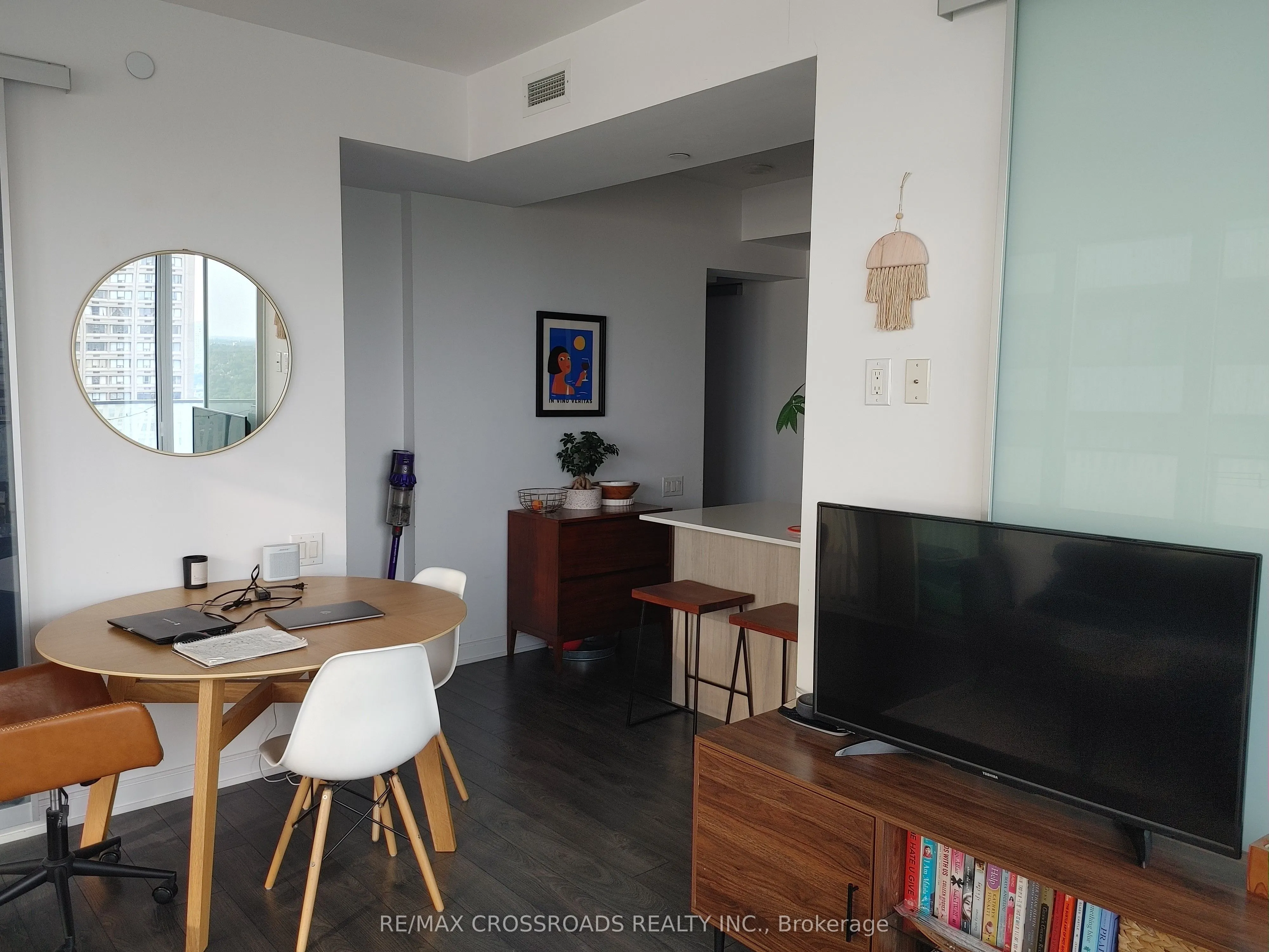 42 Charles Street E, #3009