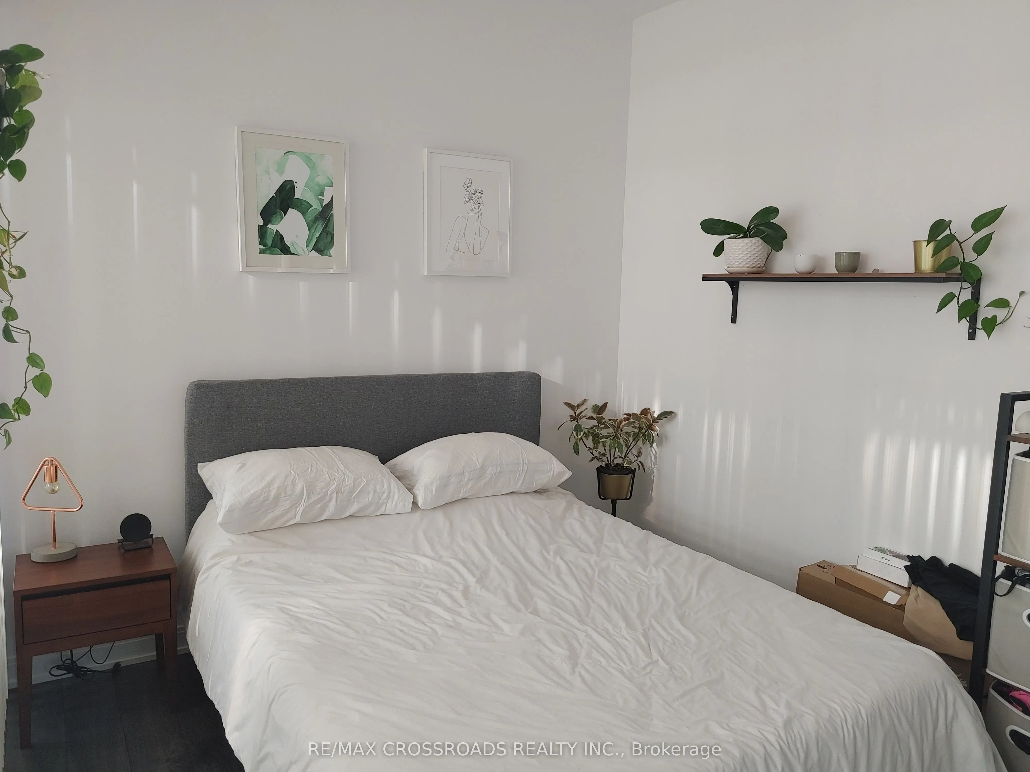 42 Charles Street E, #3009