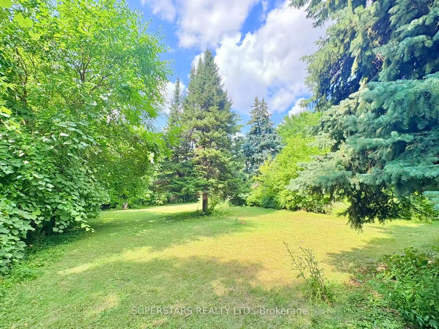 114 Upper Canada Drive