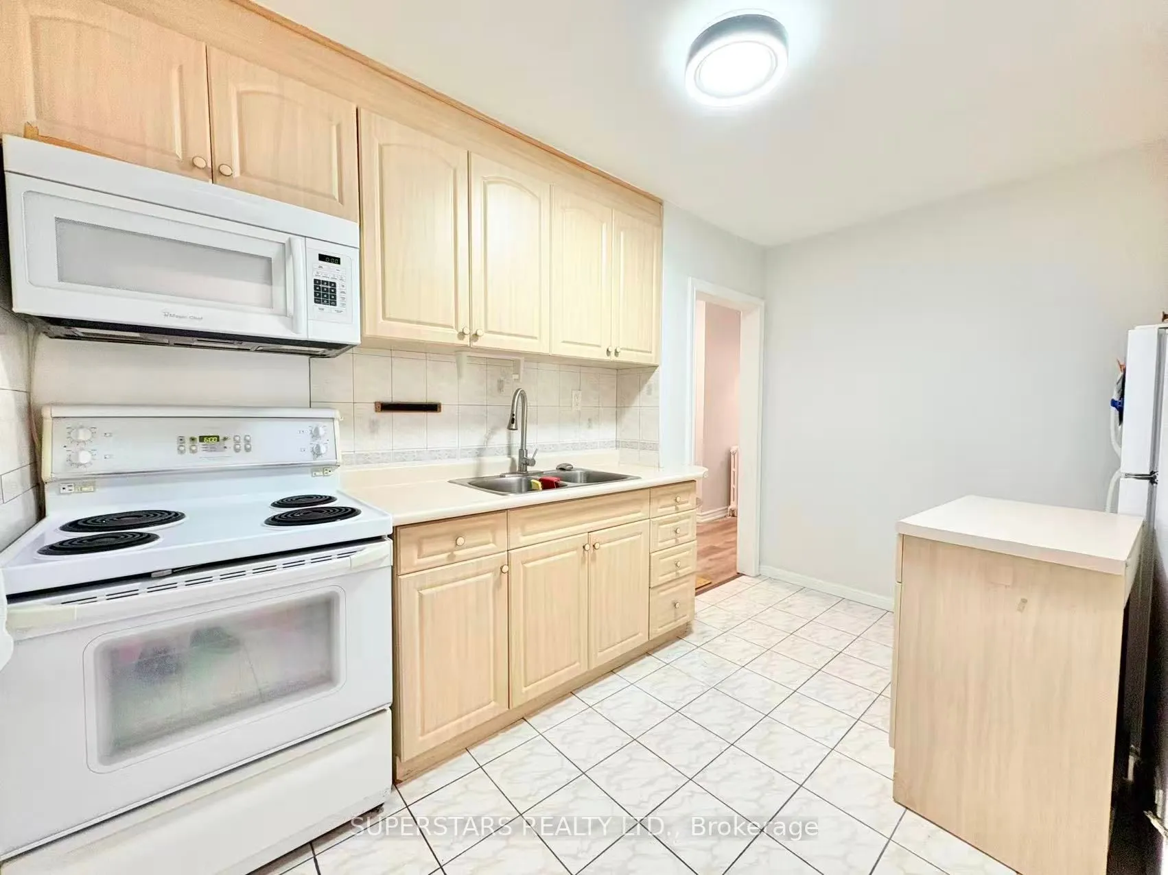 114 Upper Canada Drive