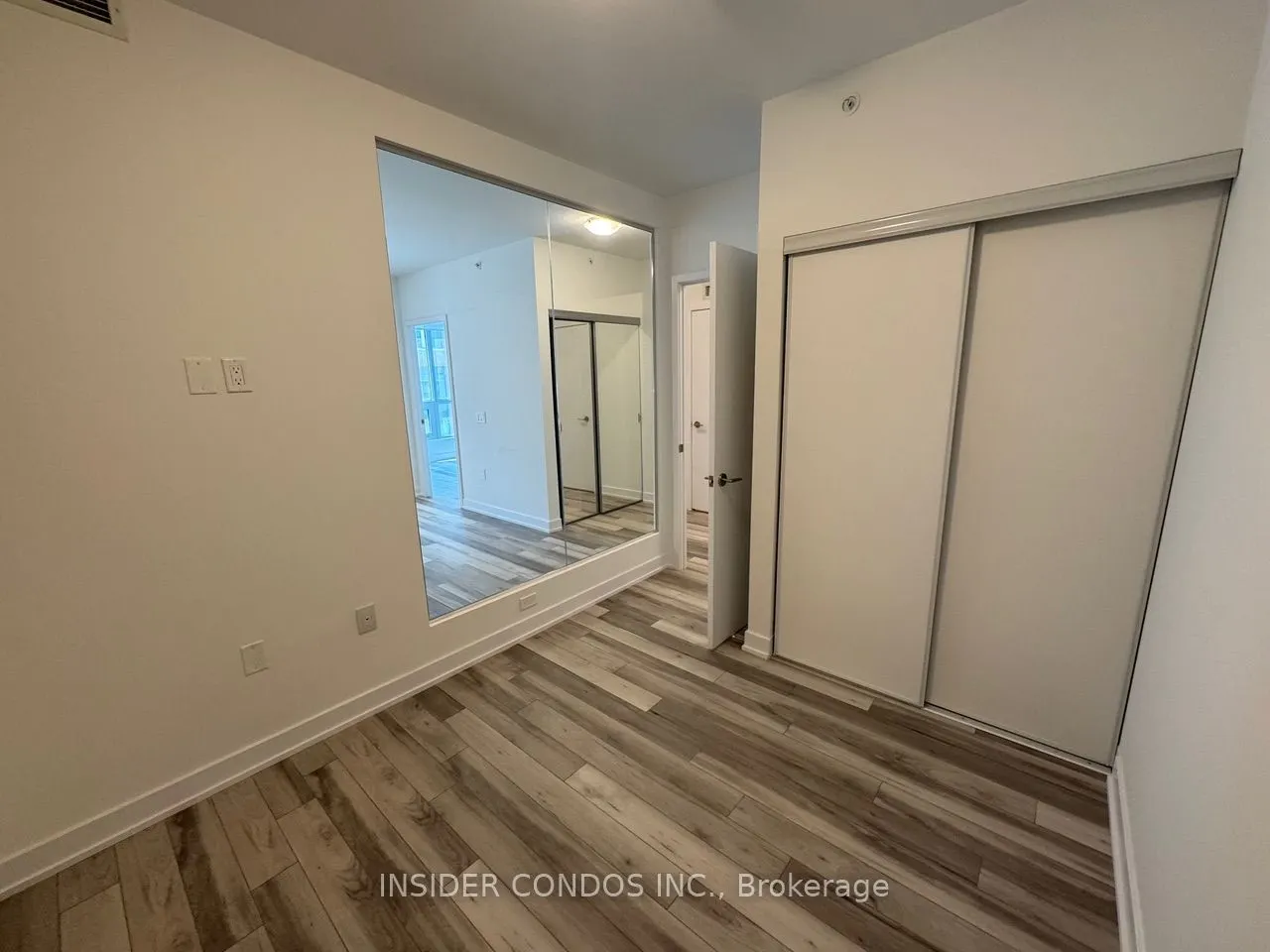 15 Richardson Street, #925