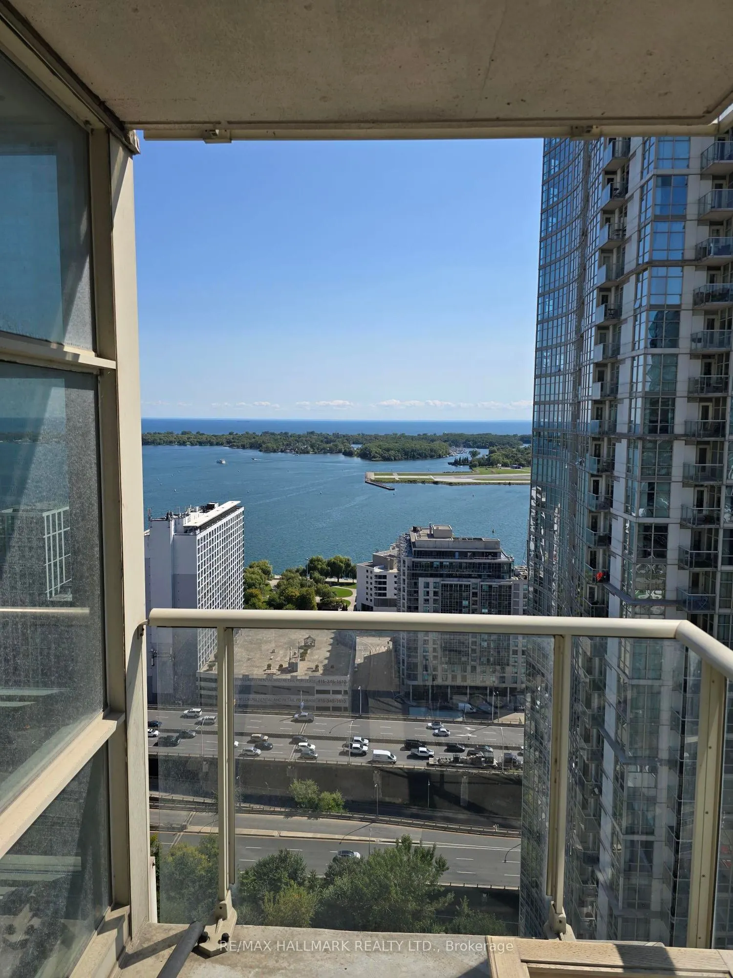 10 Navy Wharf Court, #3712