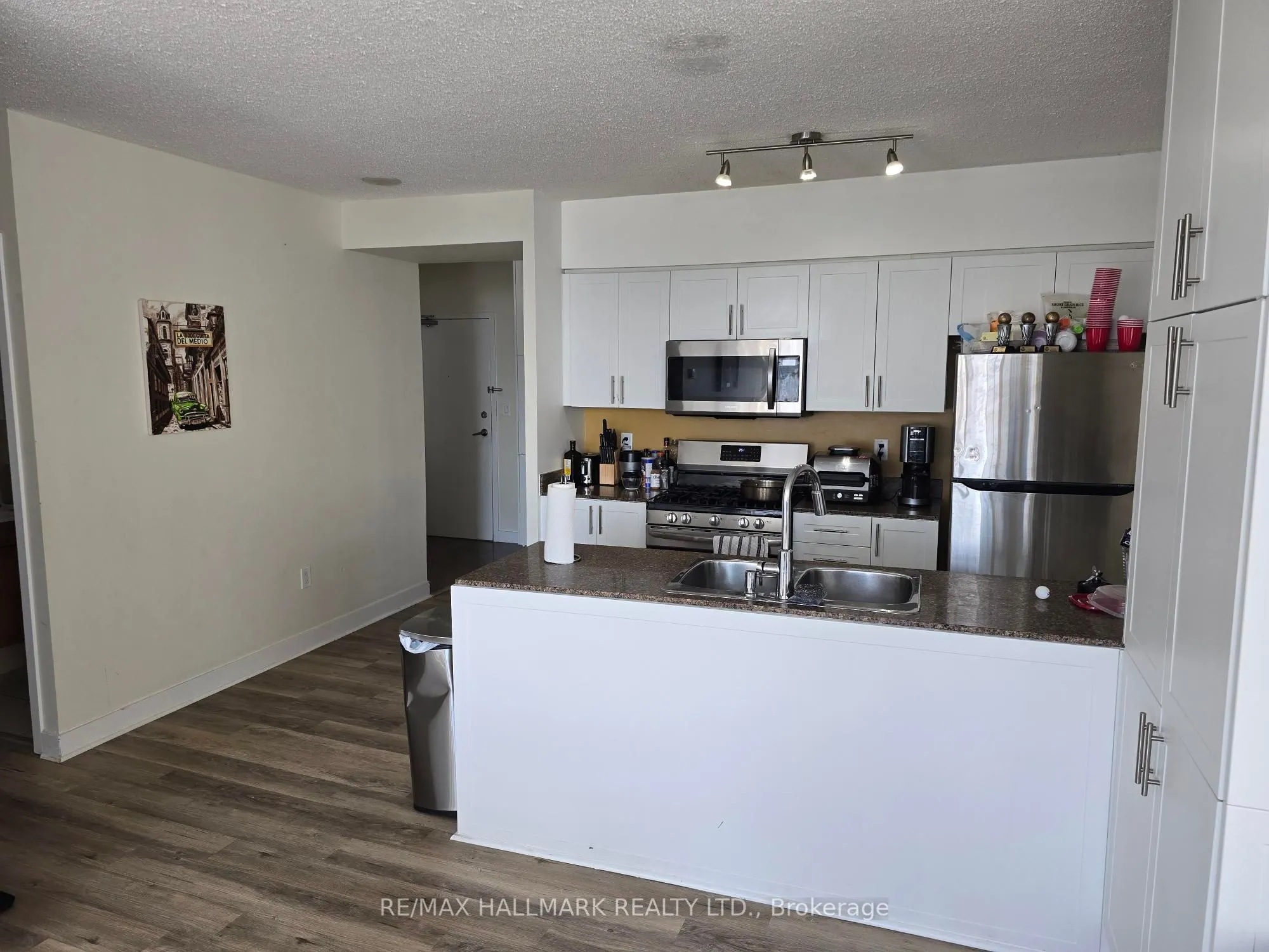 10 Navy Wharf Court, #3712