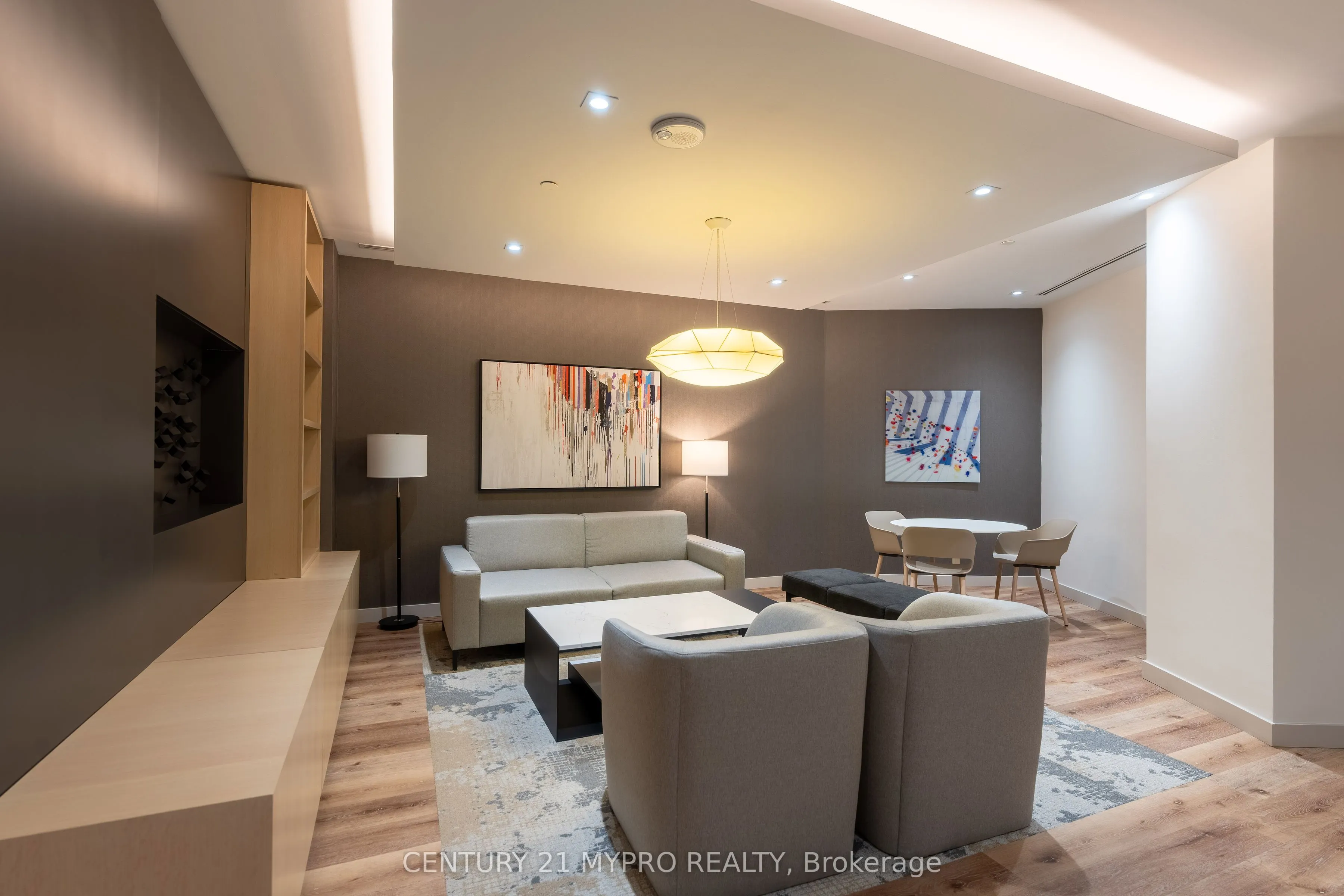 159 Wellesley Street E, #2501